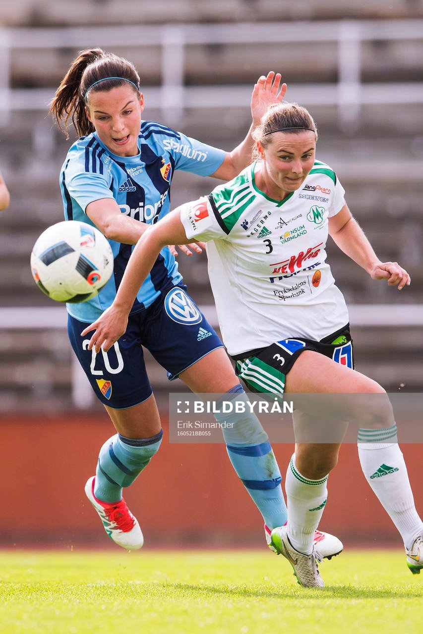 Djurgårdens Johanna Rytting Kaneryd och Mallbackens Anna