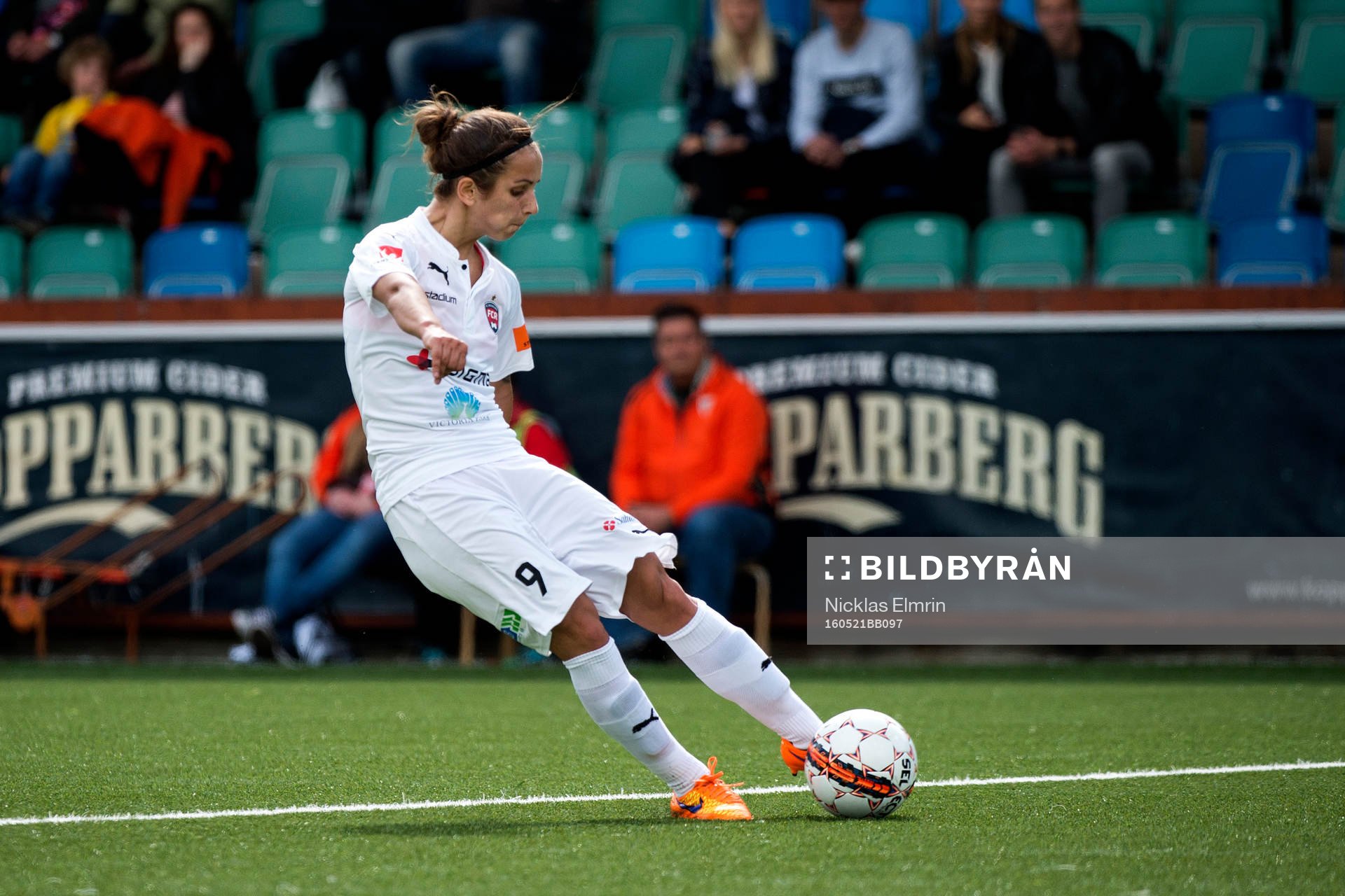 Rosengårds Nataša Andonova i Damallsvenskan mellan
