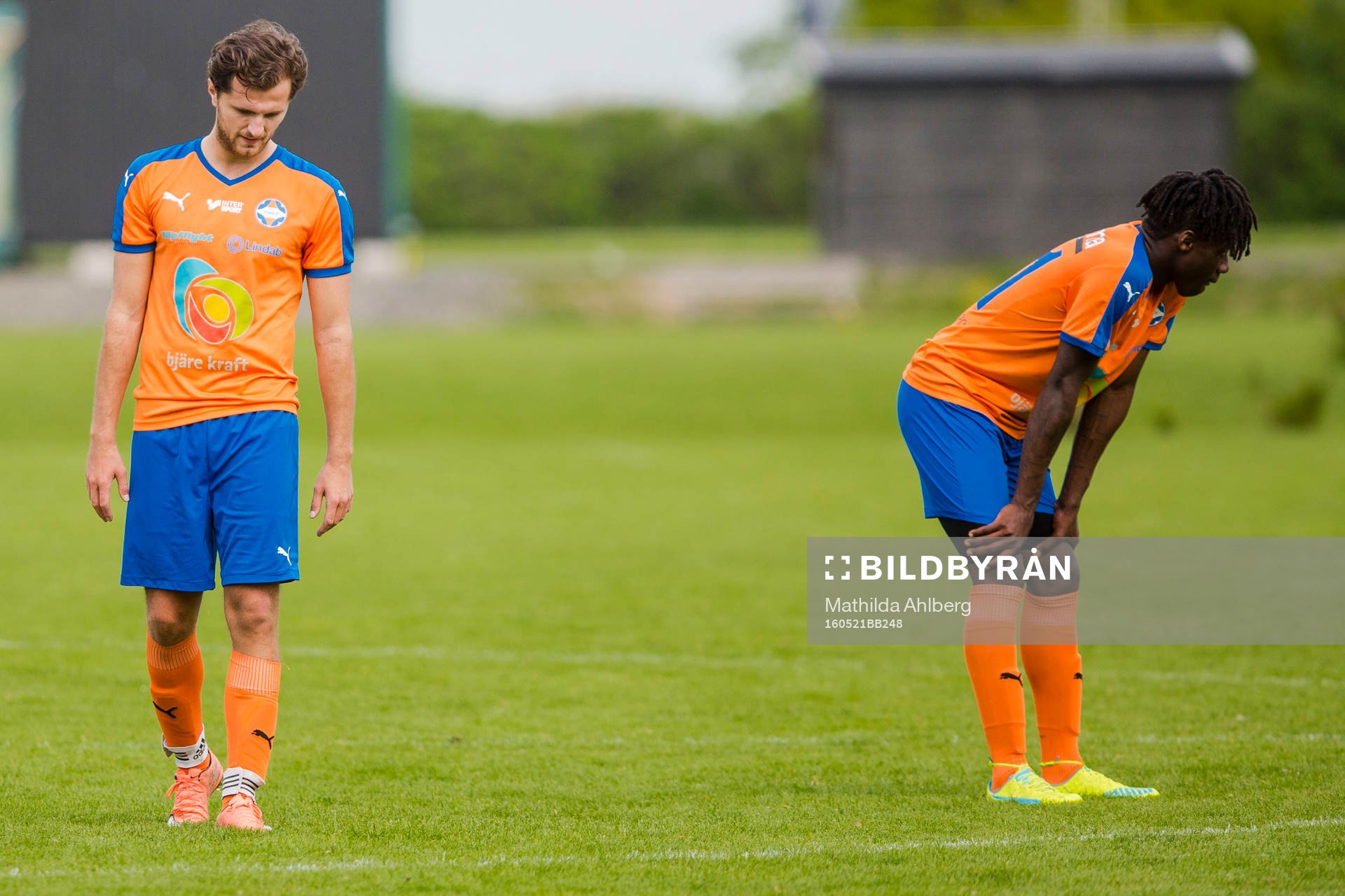 Vejbys Mario Gadza och Christopher Gideon deppar
