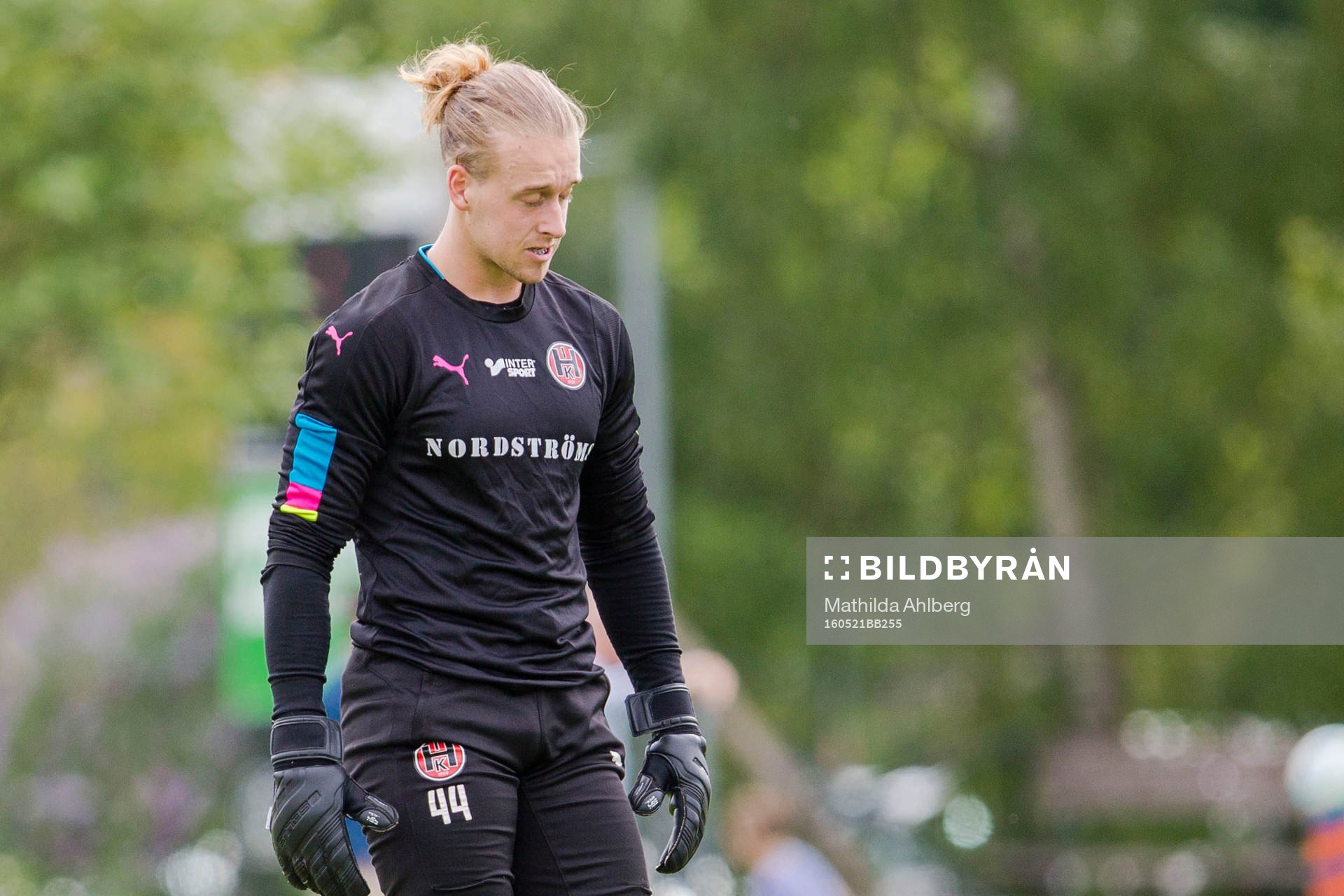 Hittarps målvakt Filip Bodenäs deppar