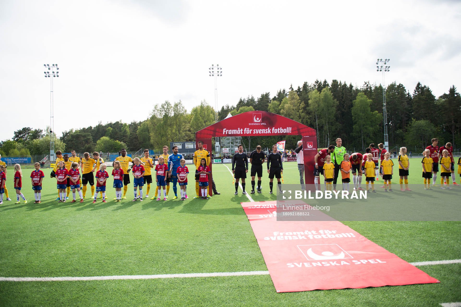 Frejs och Örgrytes spelare ställer upp
