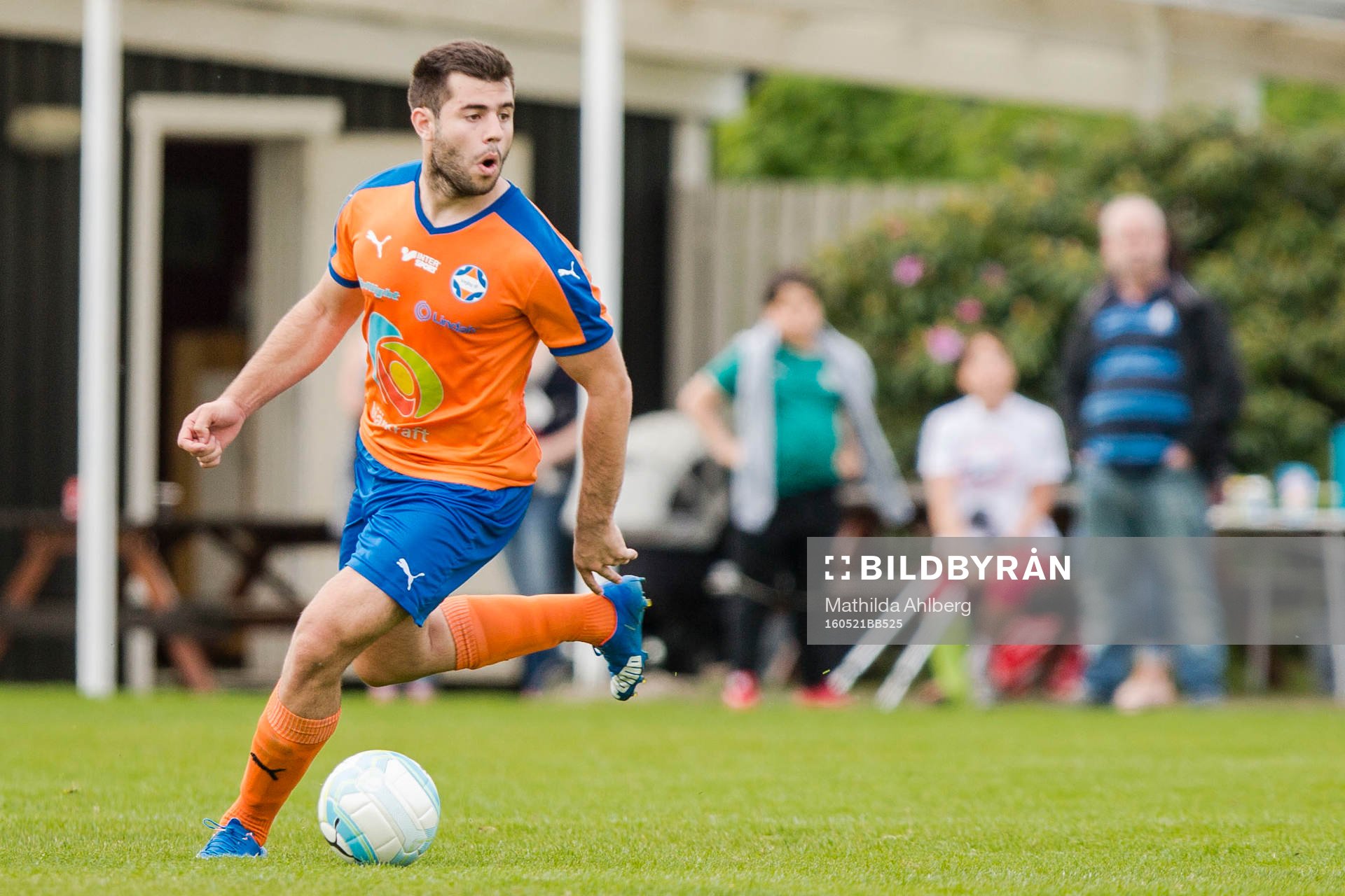 Vejbys Albin Subasic  under fotbollsmatchen i division 3 mellan Vejby och Hittarp  den 21 maj 2016 i Vejbystrand.