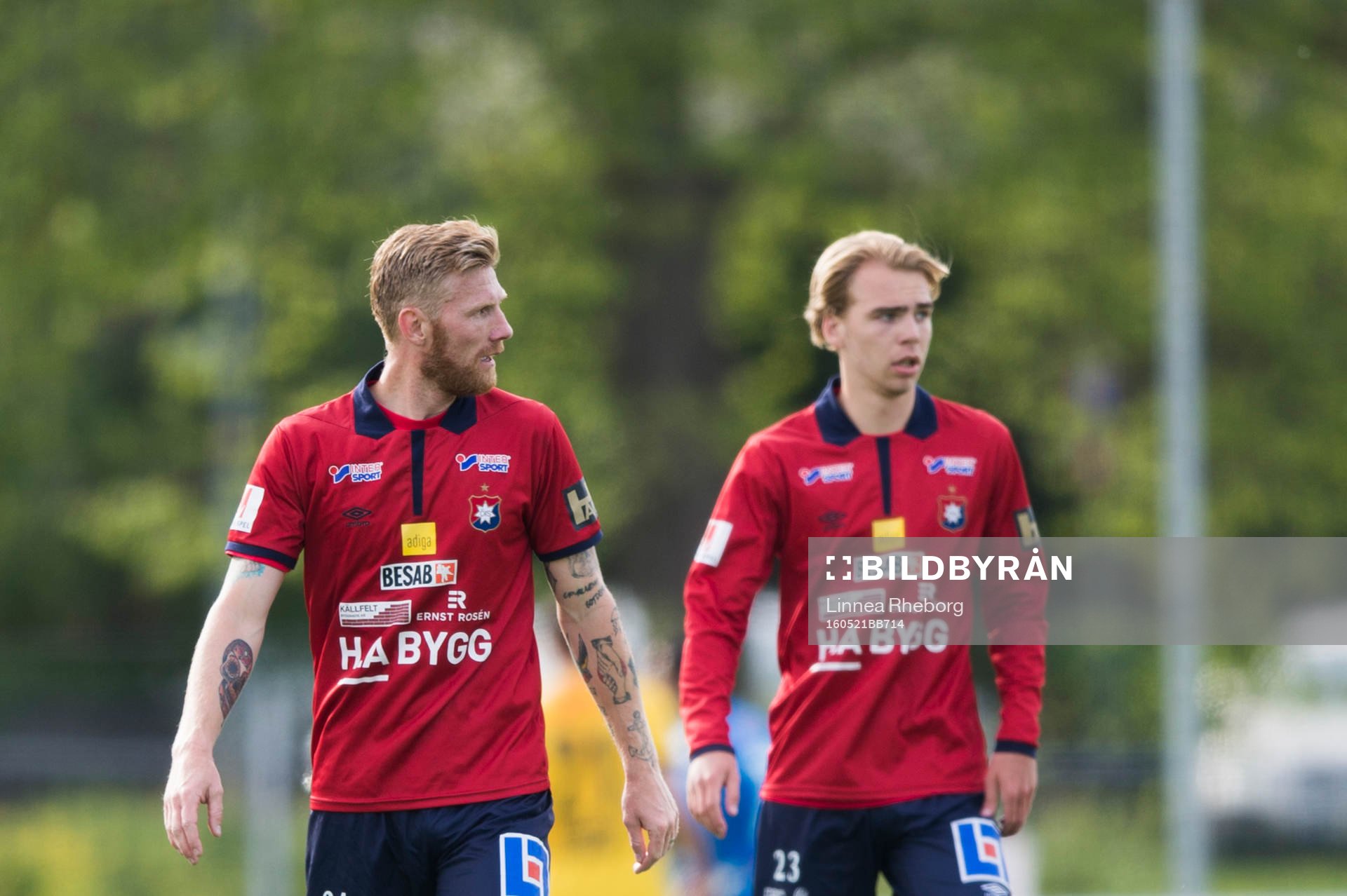 Örgrytes Adam Rosén och Anton Henriksson deppar