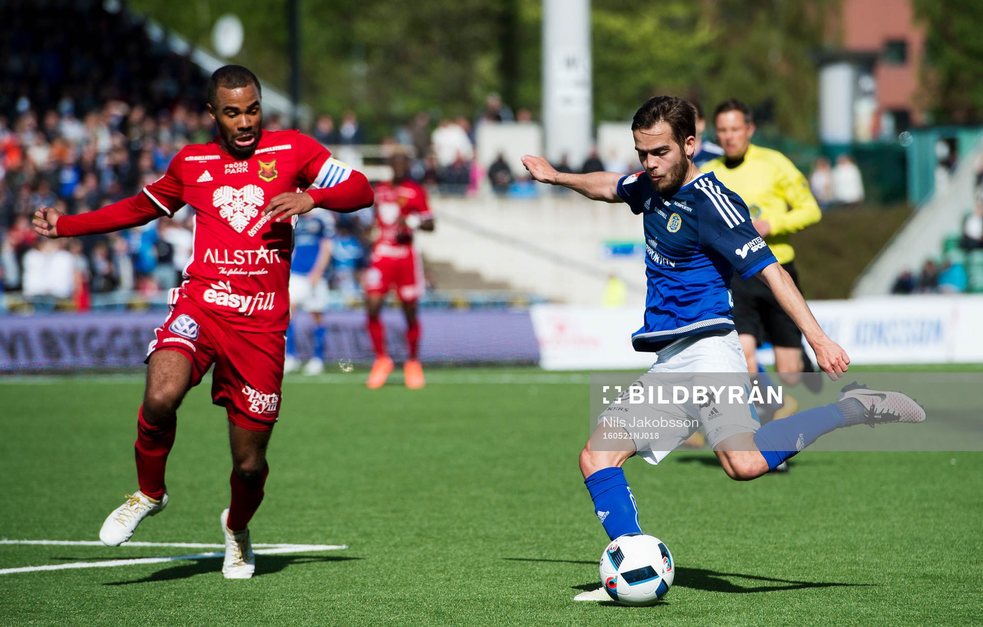 Östersunds Alex Dyer och Sundsvalls Kristinn Steindorsson