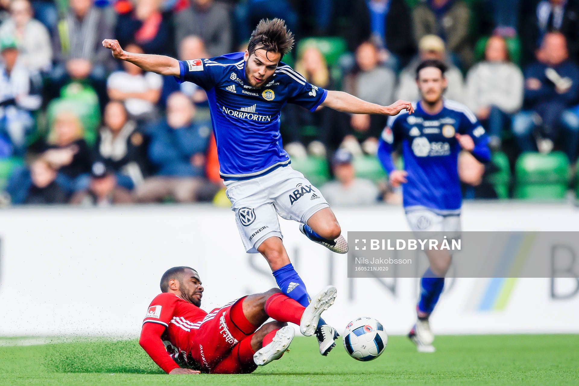 Östersunds Alex Dyer och Sundsvalls Kristinn Steindorsson