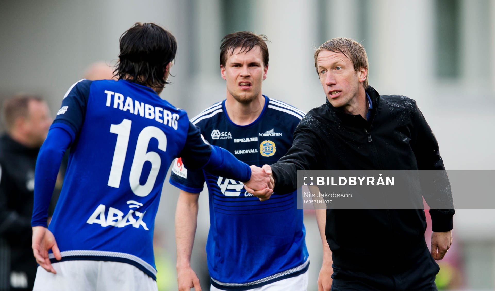 Östersunds tränare Graham Potter tackar Sundsvalls Robin
