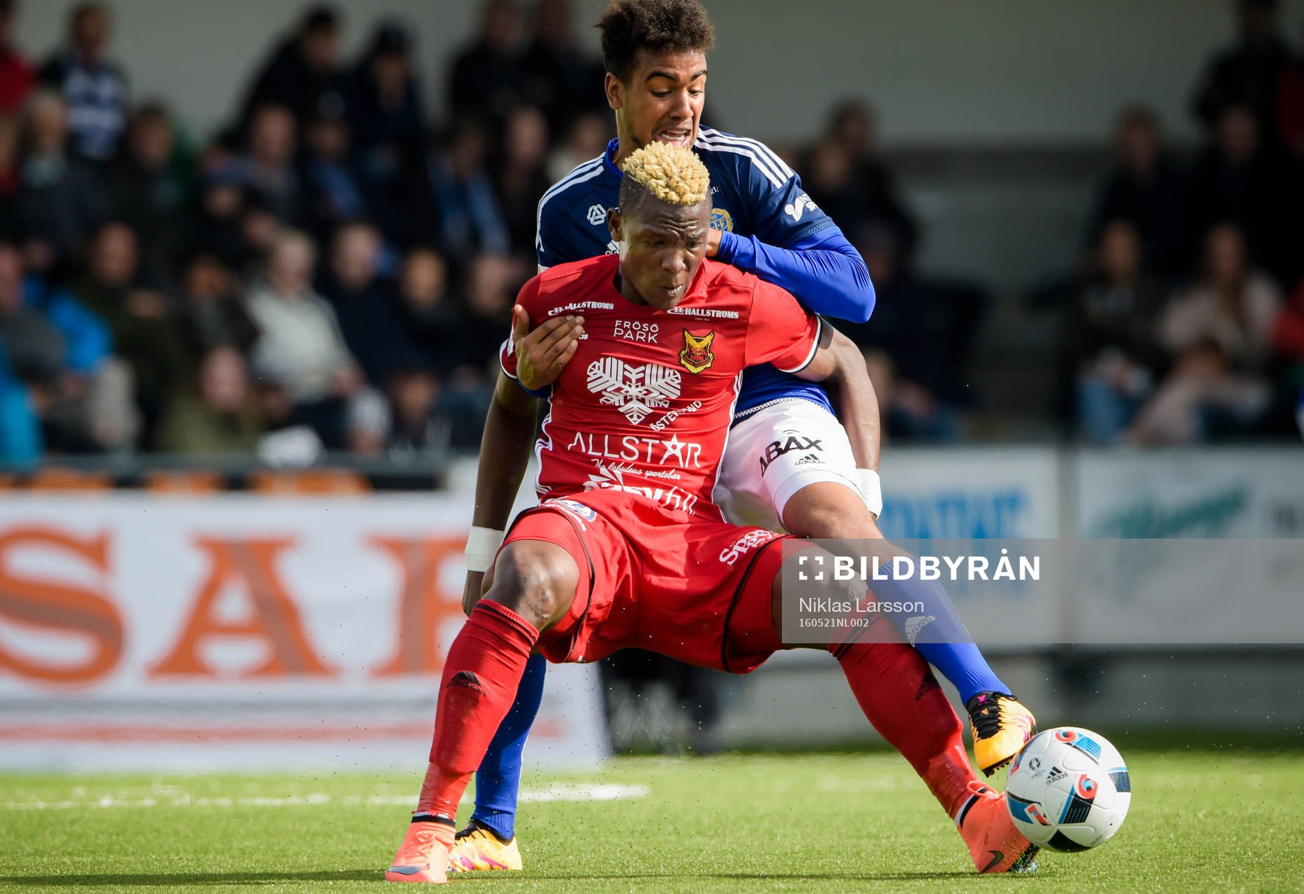 Östersunds Abdullahi Gero och Sundsvalls Noah Sonko
