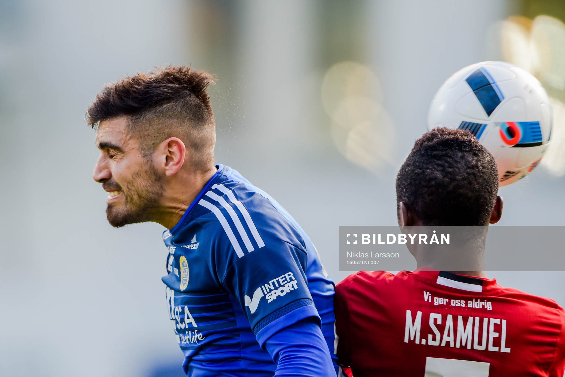 Sundsvalls Stefan Silva och Östersunds Monday Samuel