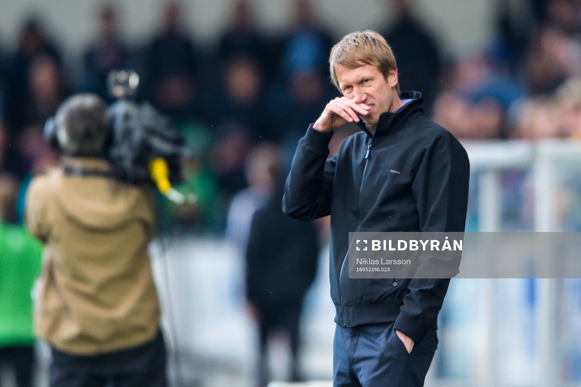 Östersunds tränare Graham Potter deppar