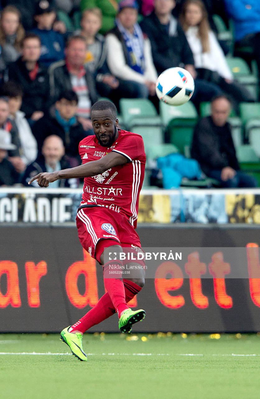 Östersunds Ronald Mukiibi