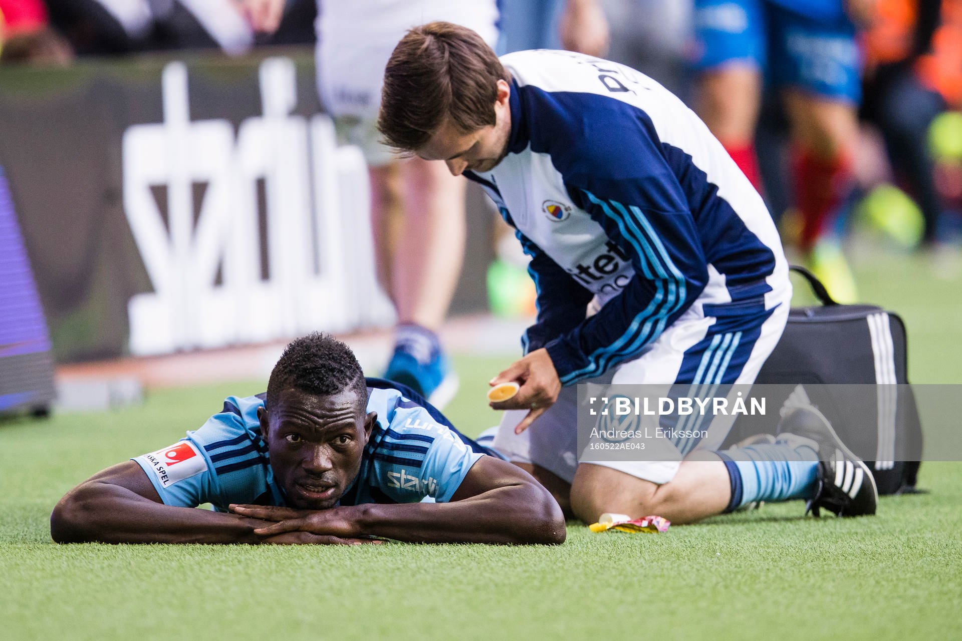 Djurgårdens Omar Colley får behandling