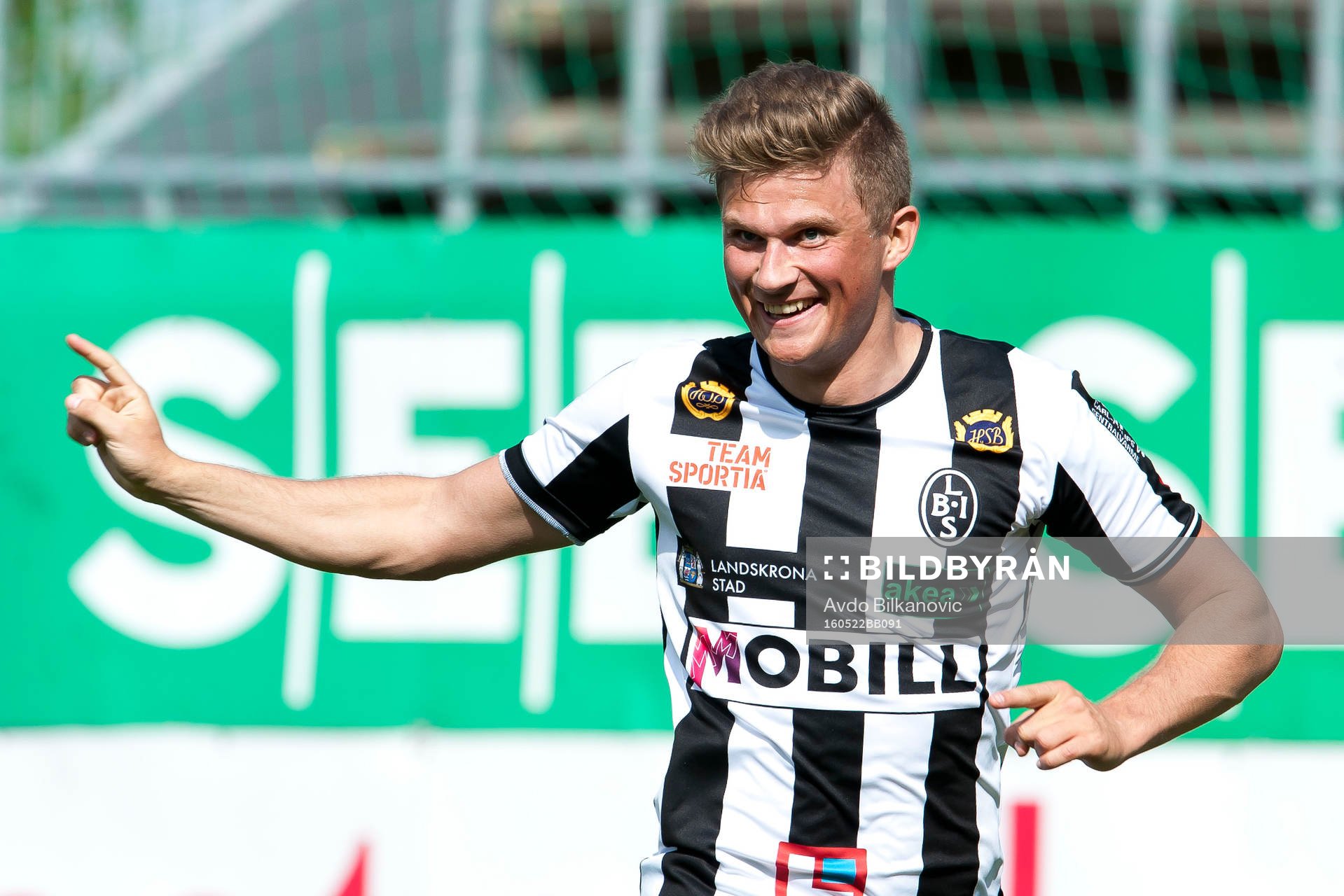Landskronas Erik Pärsson jublar