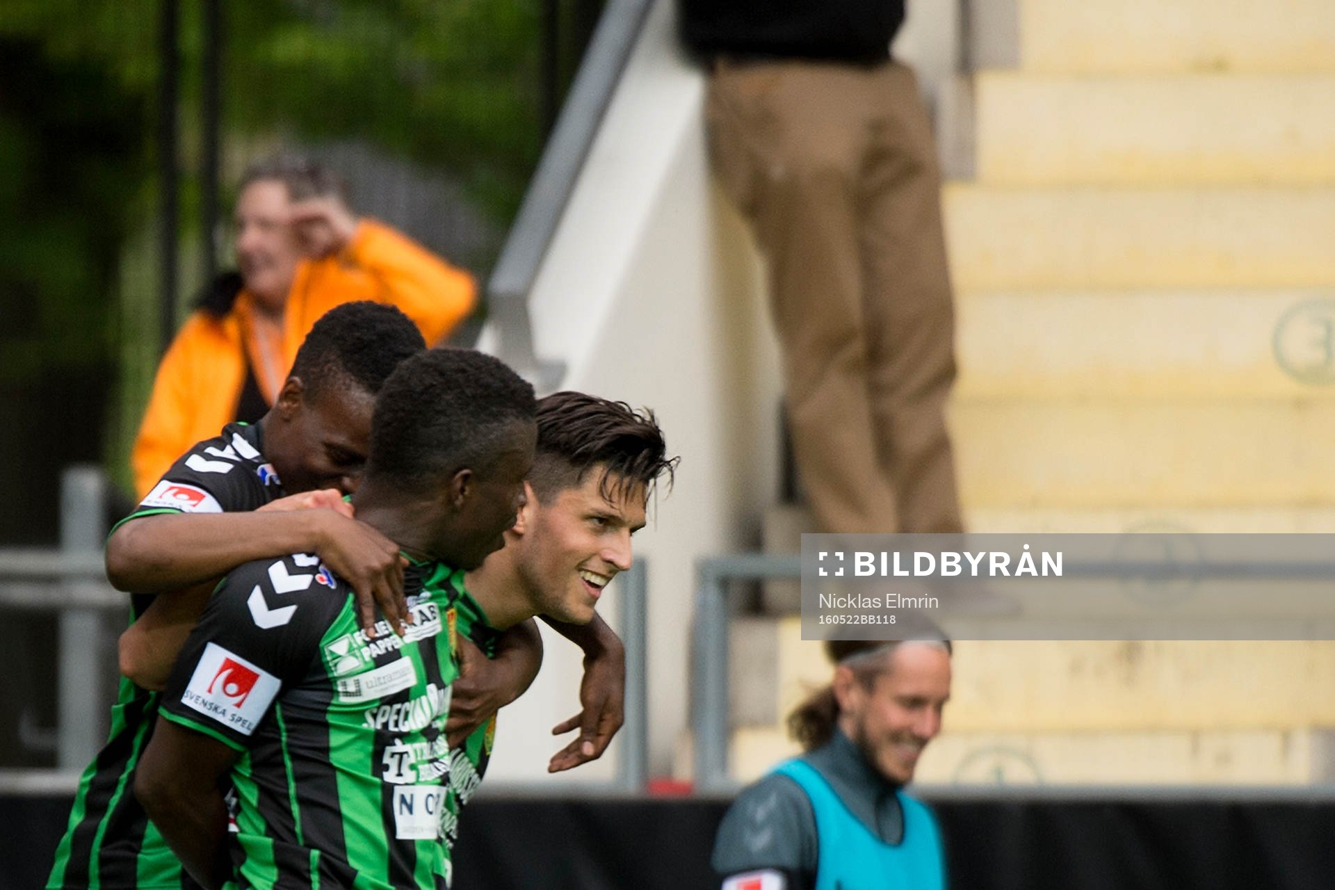 GAIS jubel efter ytterliggare mål av Luka Mijaljevic under fotbollsmatchen i Superettan mellan GAIS och Ängelholms den 22 maj 2016 i Göteborg.