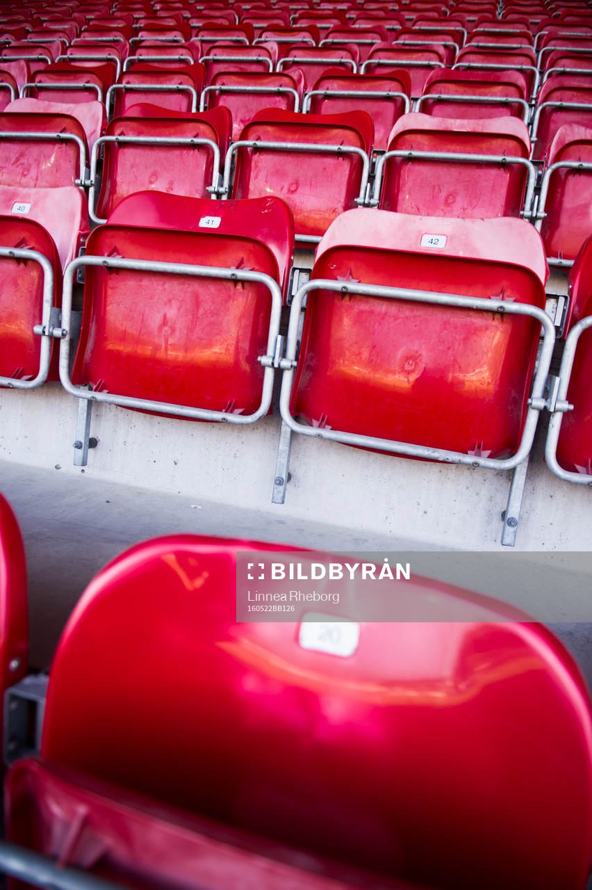 Sittplatser på Södertälje Fotbollsarena