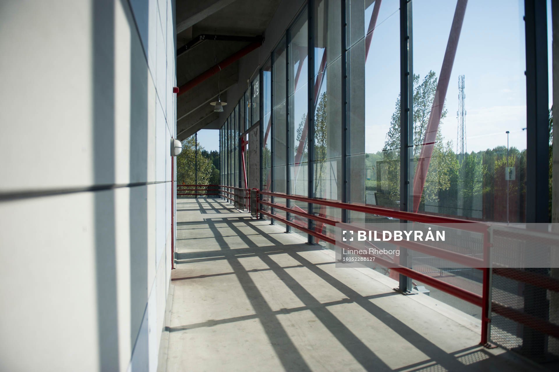 Passage inne på Södertälje Fotbollsarena