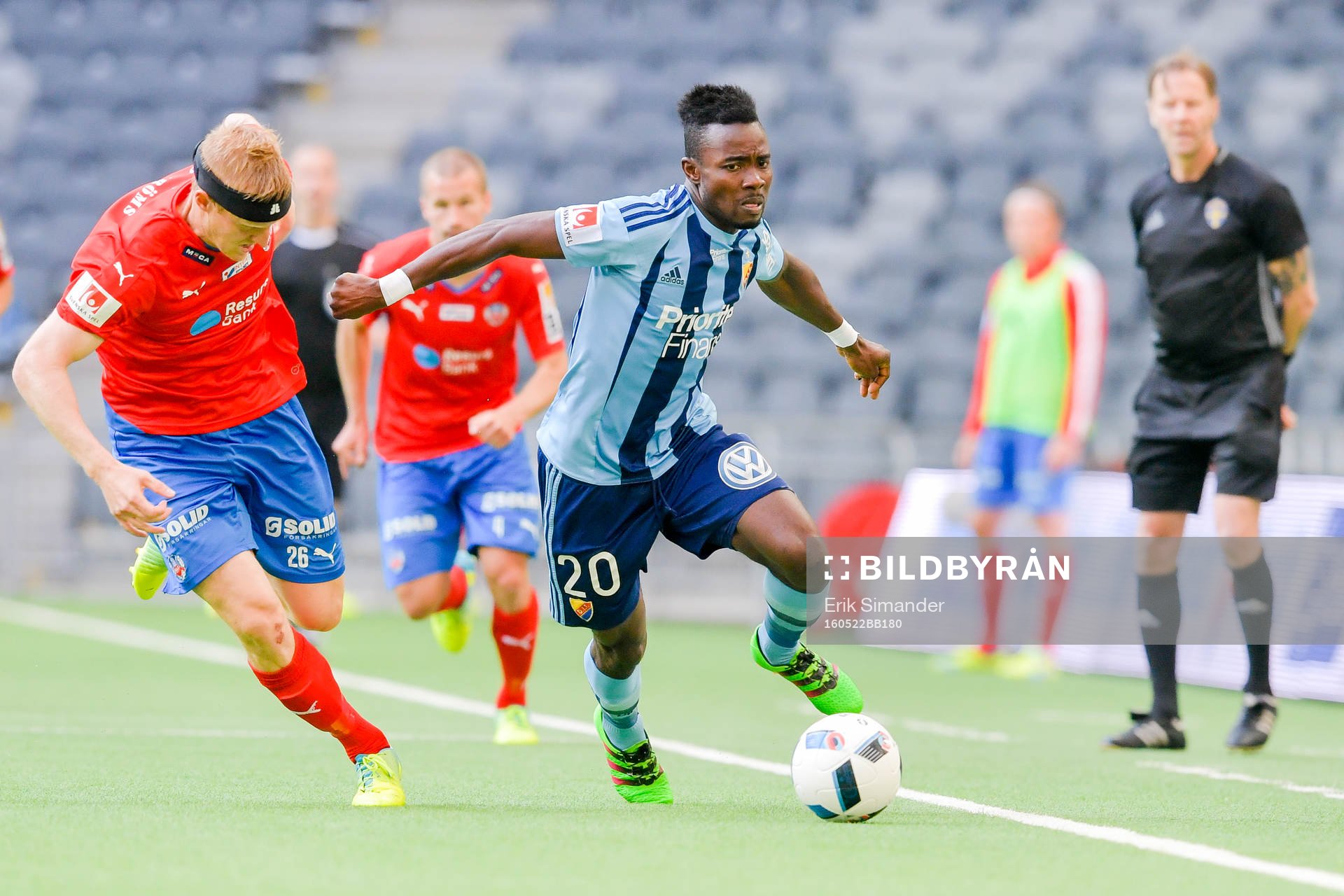 Helsingborgs Peter Larsson  och Djurgårdens Sam Johnson
