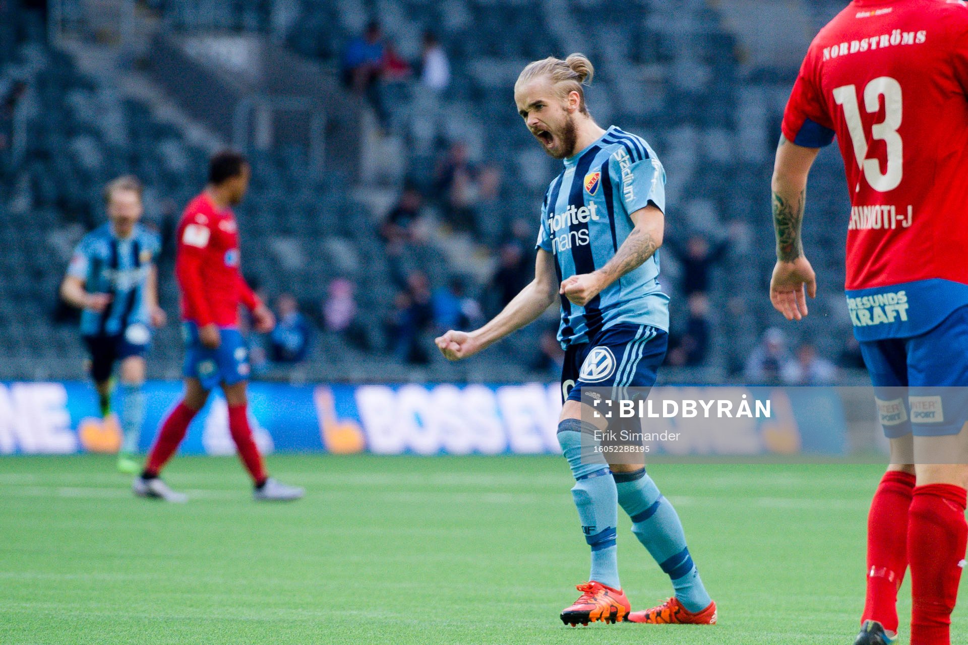 Djurgårdens Daniel Berntsen jublar