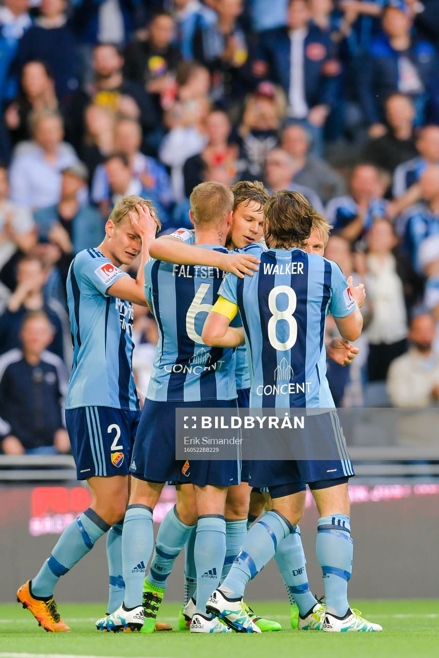 Djurgårdens Tim Björkström jublar
