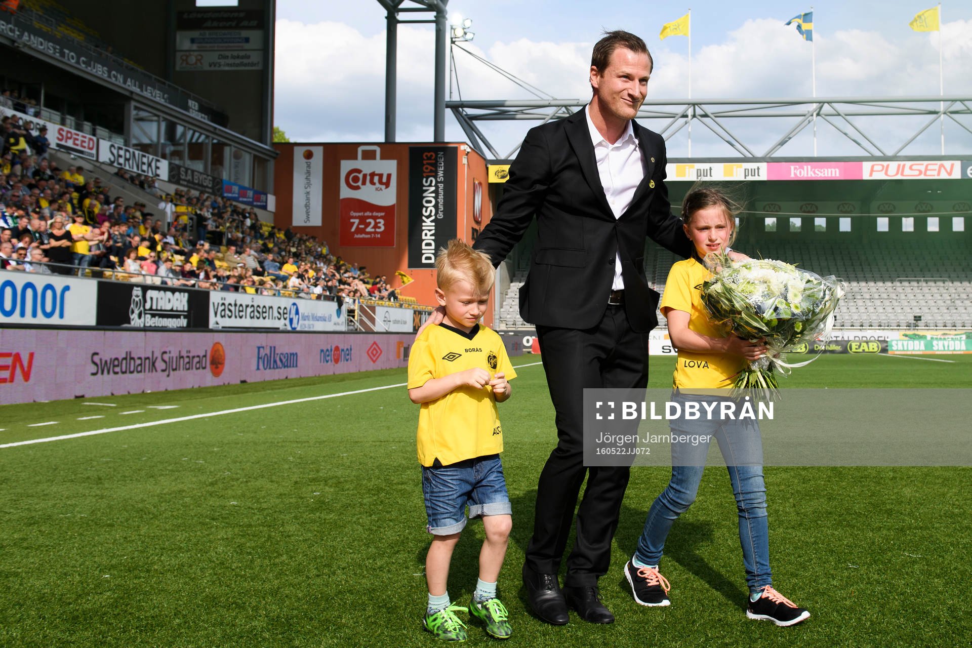 Elfsborgs Daniel Mobaeck med barnen