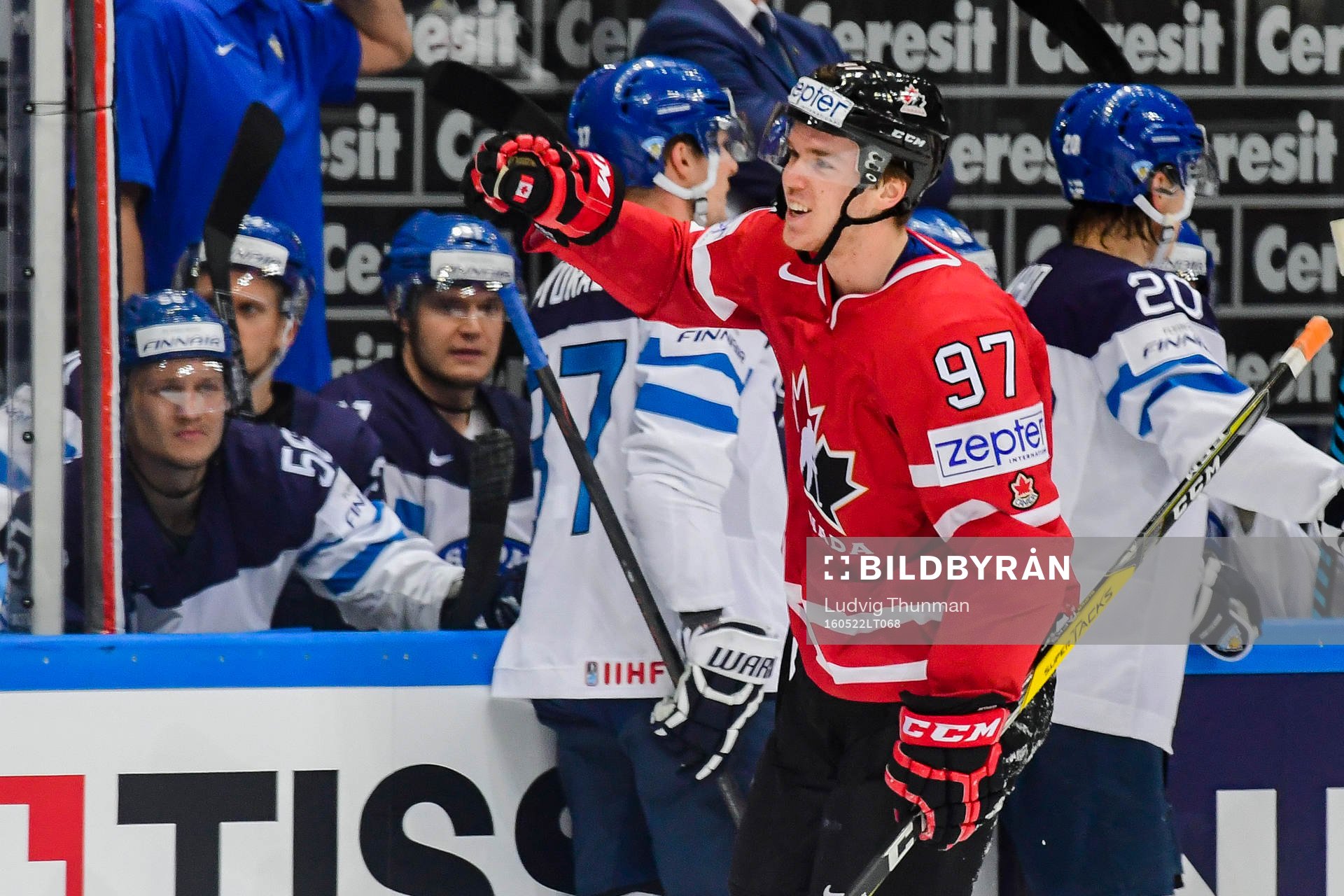 Kanadas Connor McDavid jublar