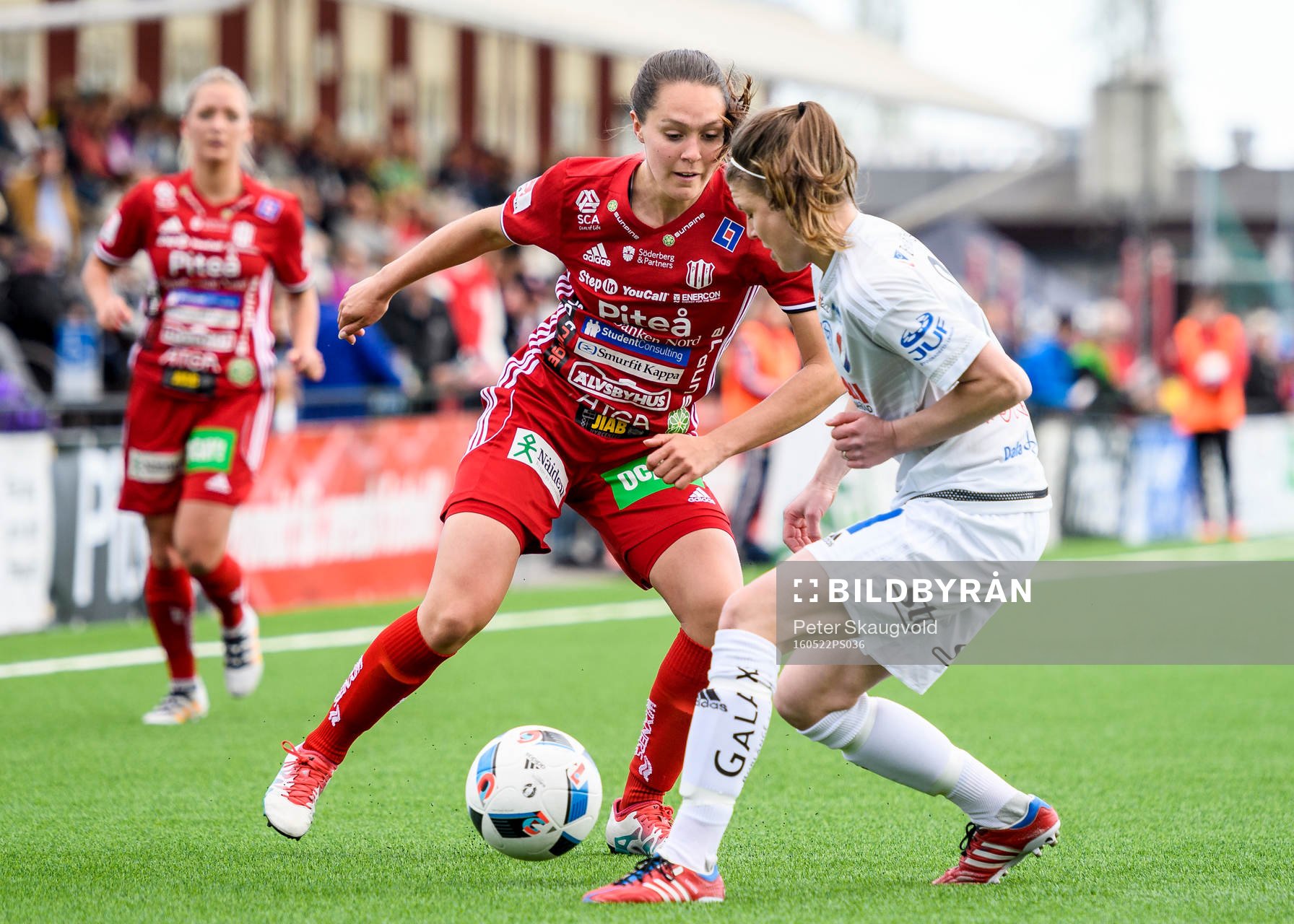 Piteås Felicia Karlsson och Kvarnsvedens Michaela