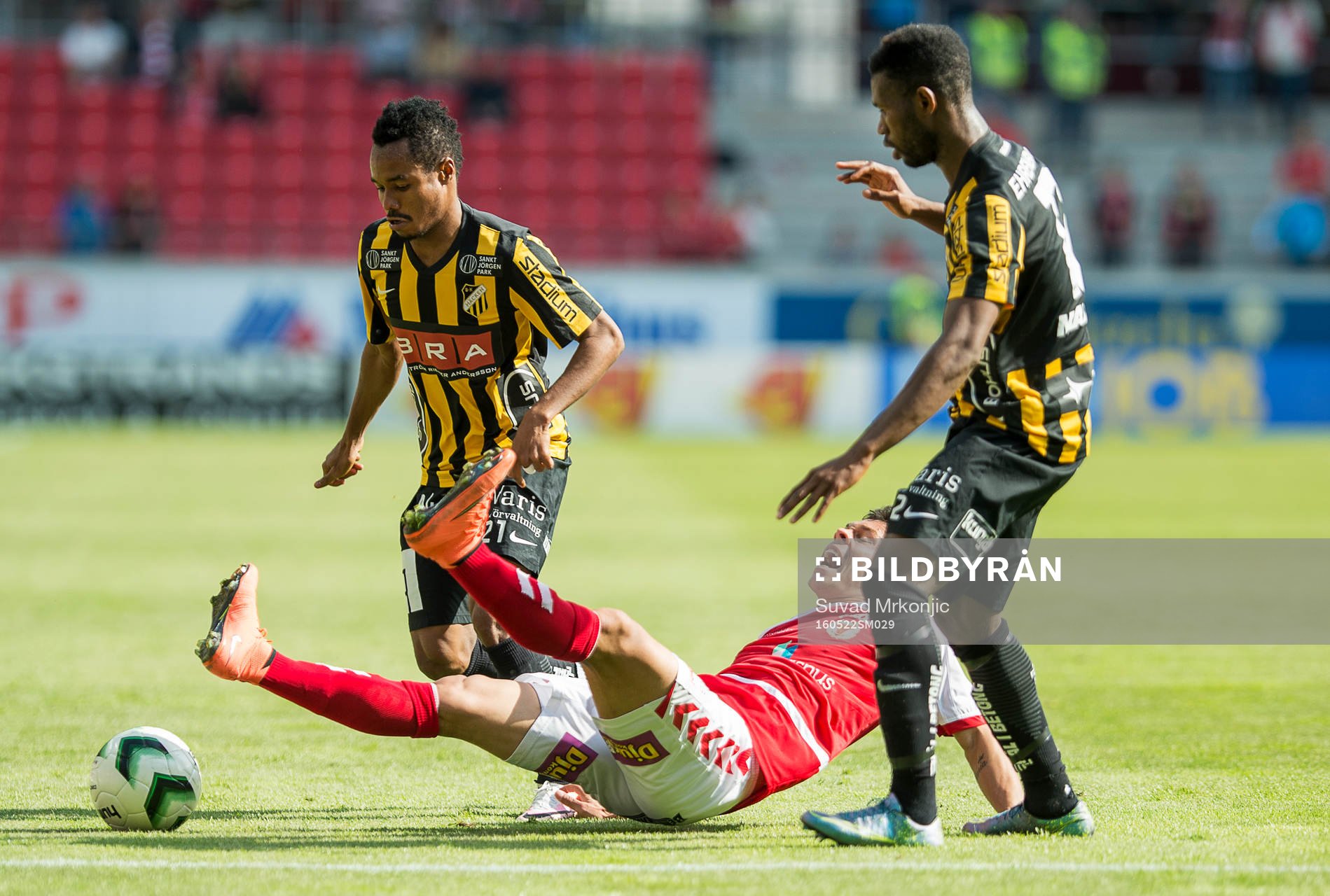 Kalmars Romário Pereira Sipião samt Häckens Mohammed