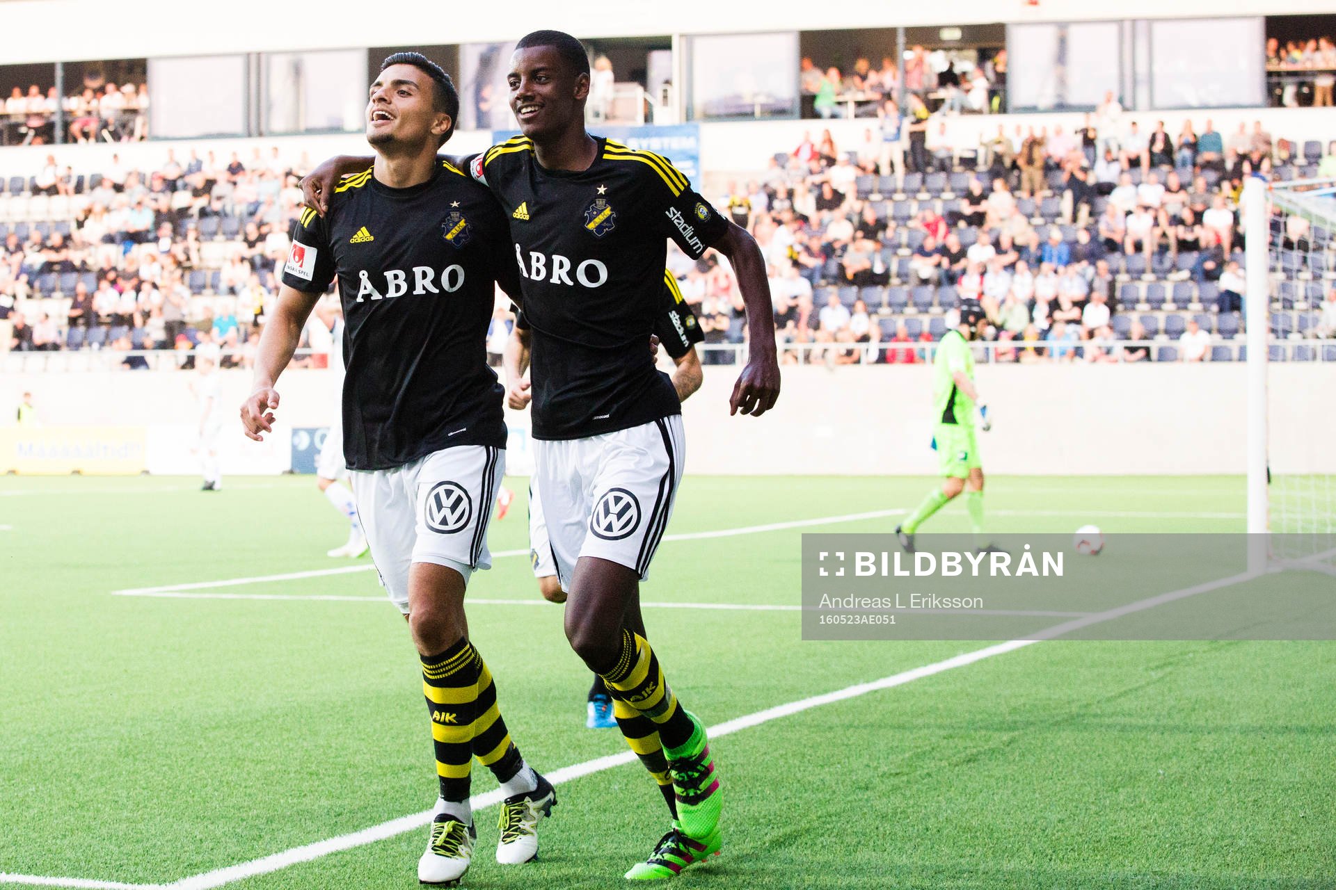s Ahmed Yasin och Alexander Isak jublart