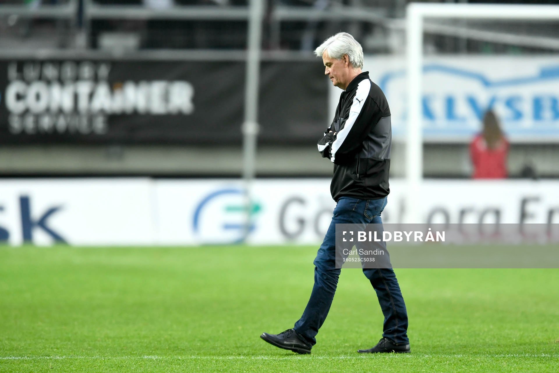 Hammarbys tränare Nanne Bergstrand deppar