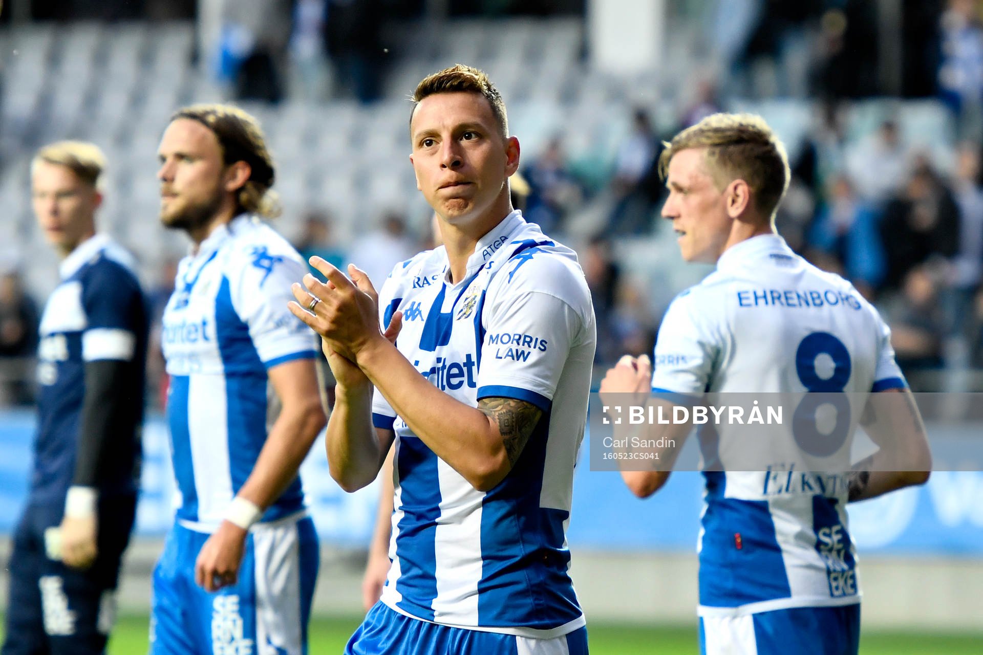 IFK Göteborgs Martin Smedberg Dalence tackar publiken
