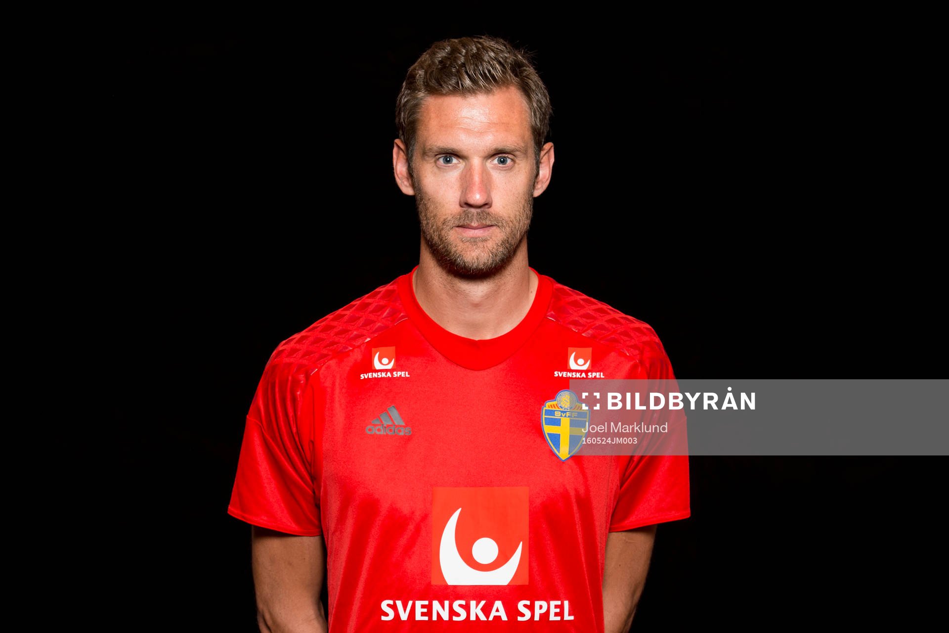 Andreas Isaksson, spelare i Sveriges fotbollslandslag
