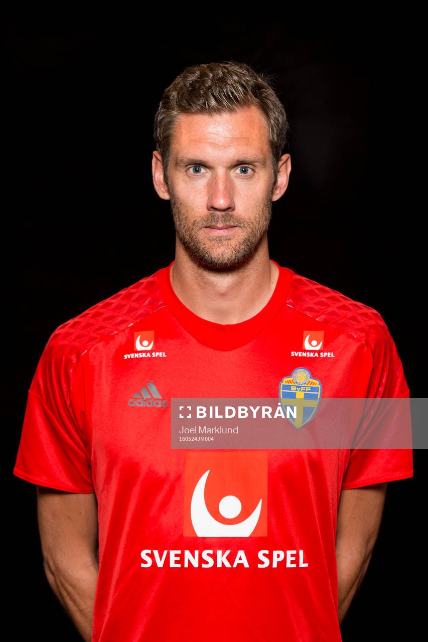 Andreas Isaksson, spelare i Sveriges fotbollslandslag