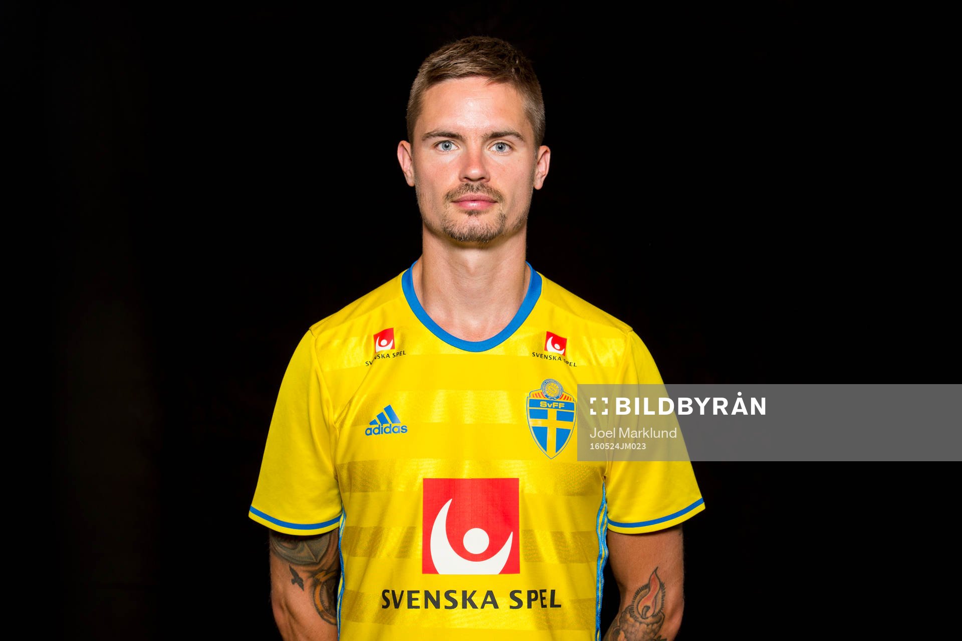 Mikael Lustig, spelare i Sveriges fotbollslandslag