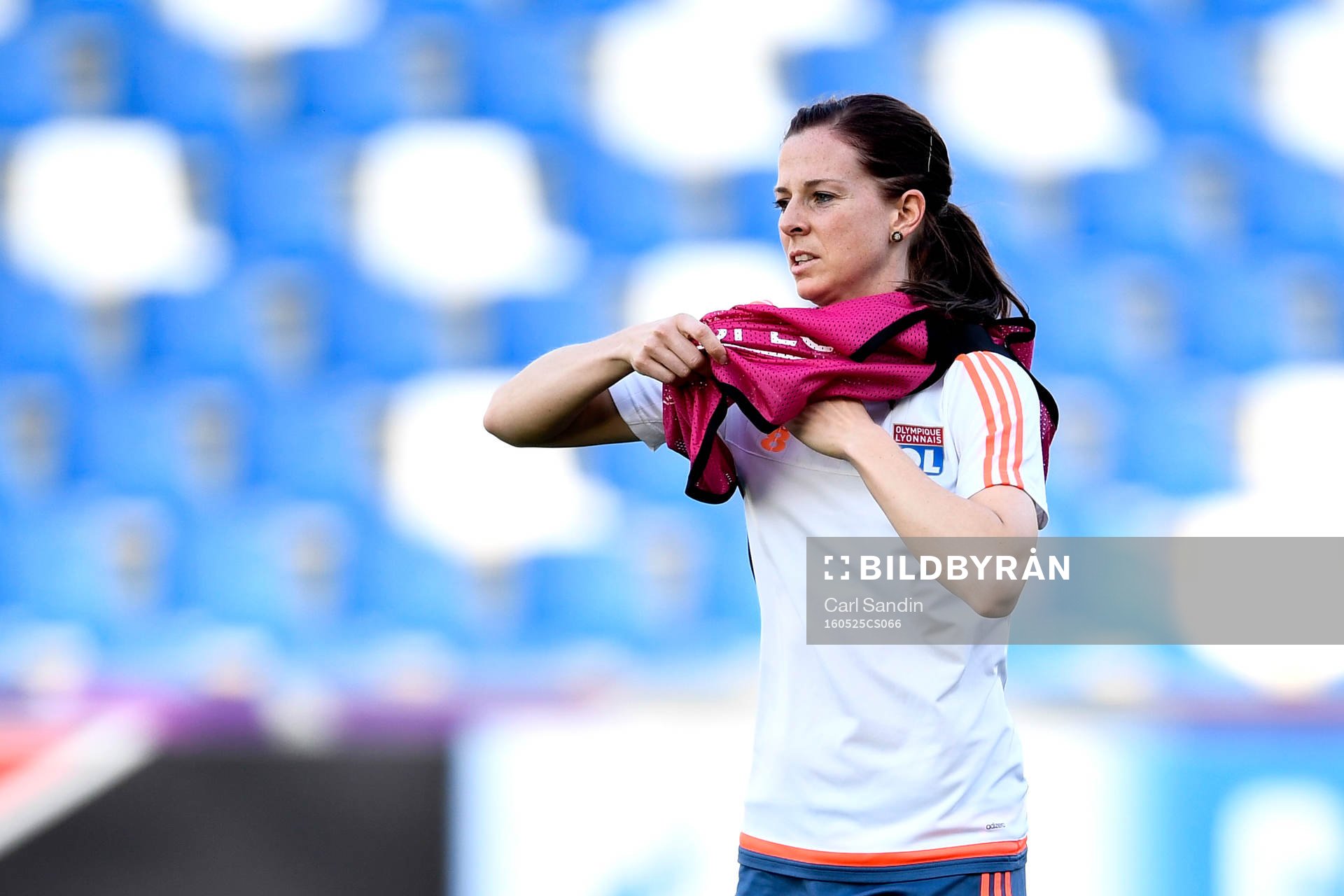 Lyons Lotta Schelin