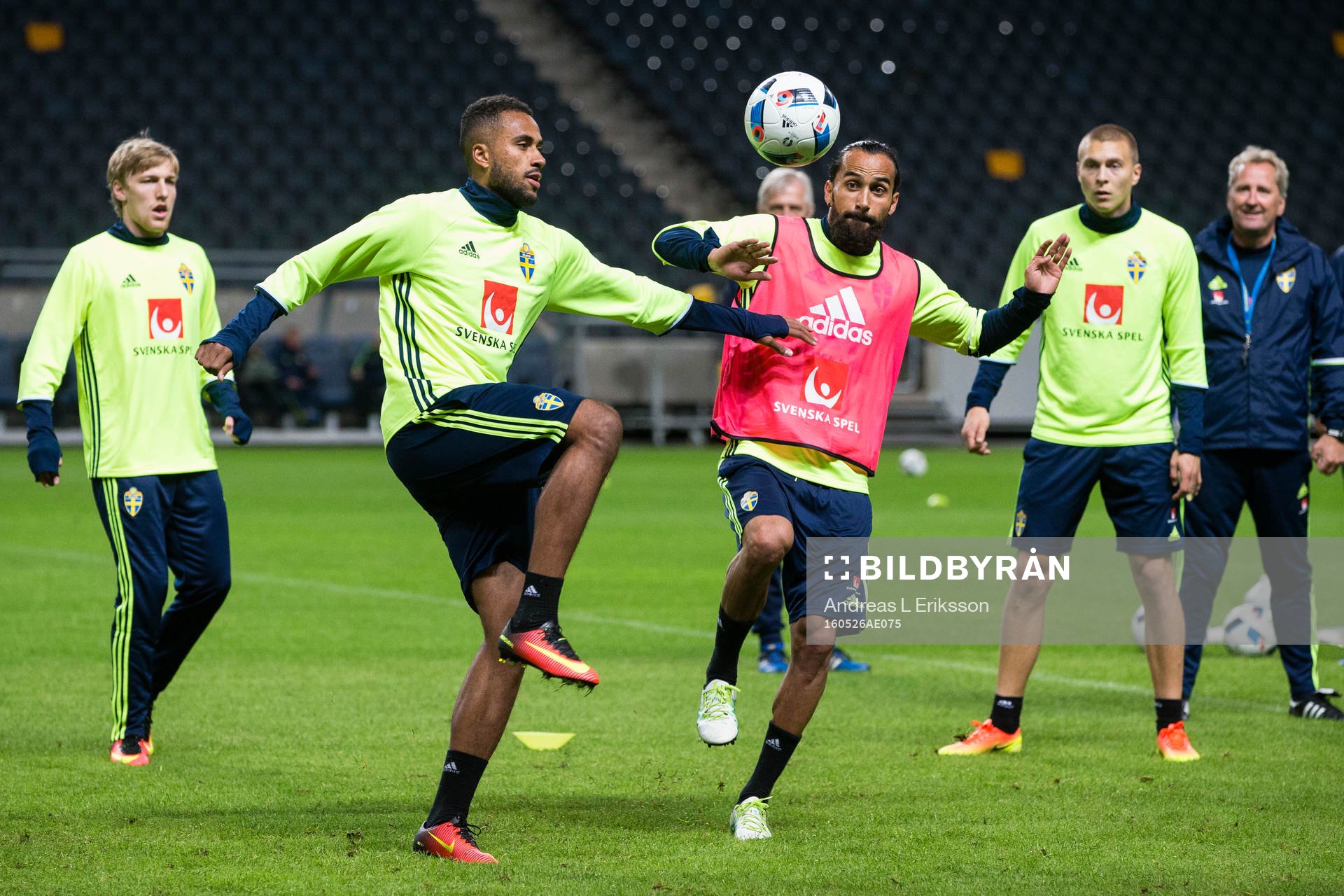 Isaac Kiese Thelin och Erkan Zengin