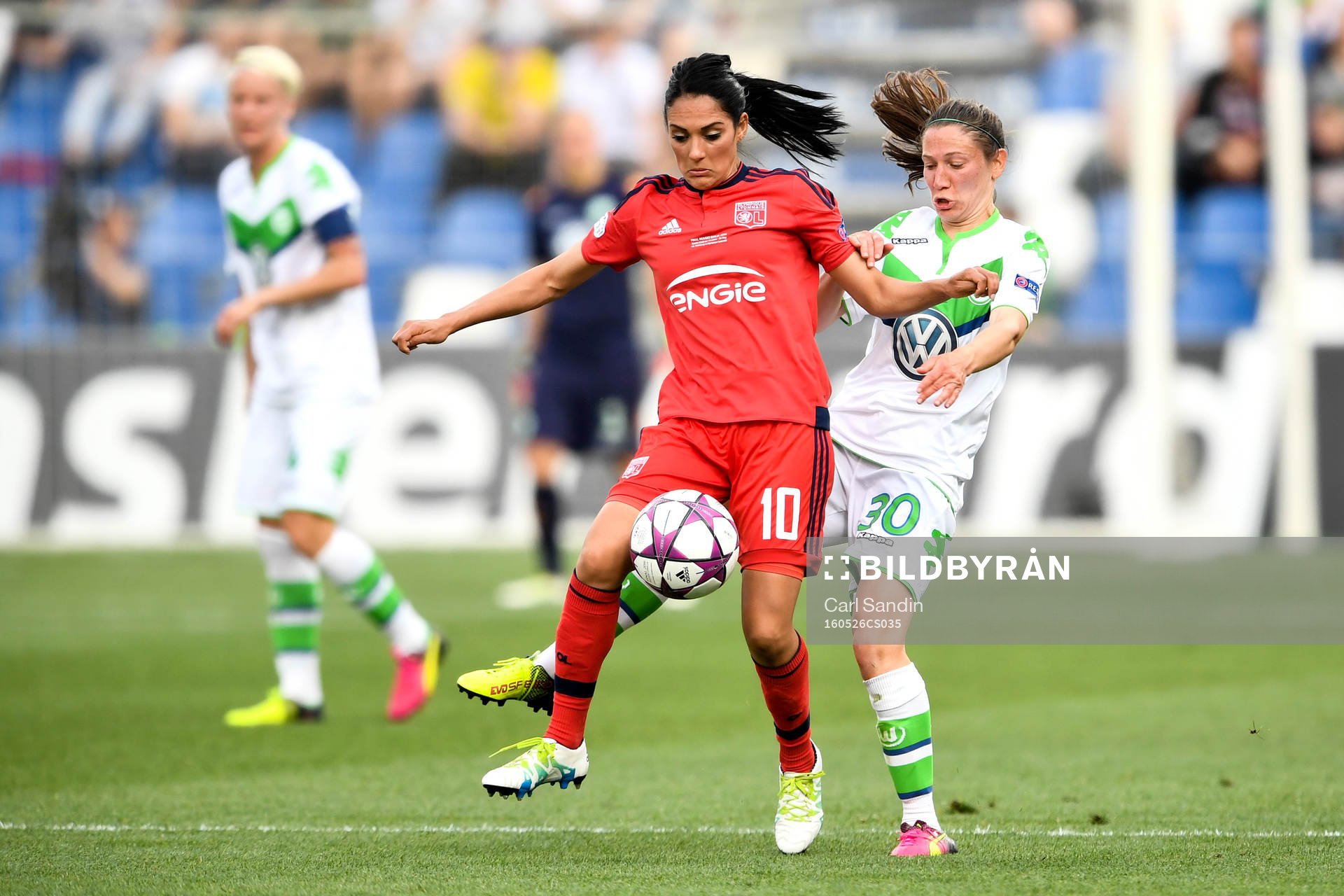 Lyons Louisa Necib och Wolfsburgs Élise Bussaglia