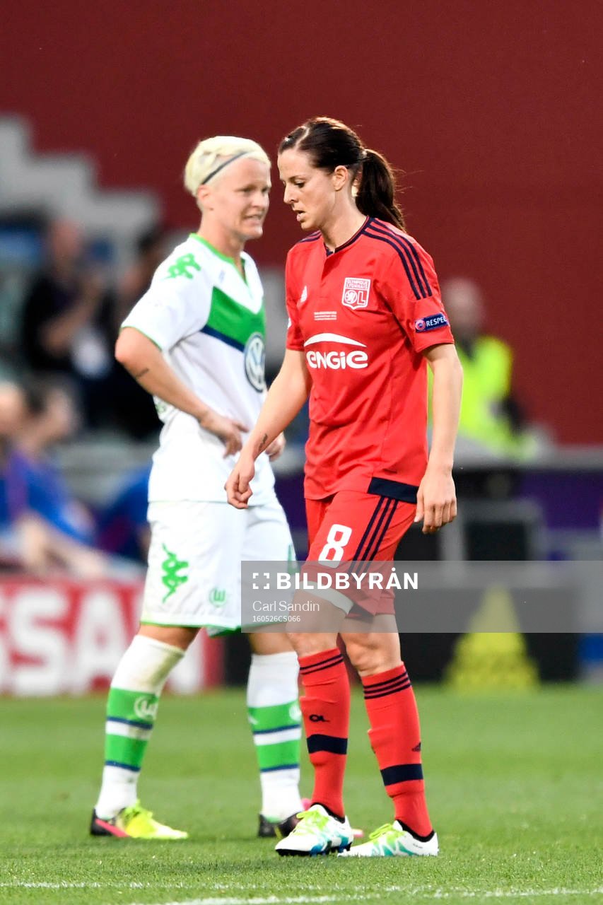 Wolfsburgs Nilla Fischer och Lyons Lotta Schelin