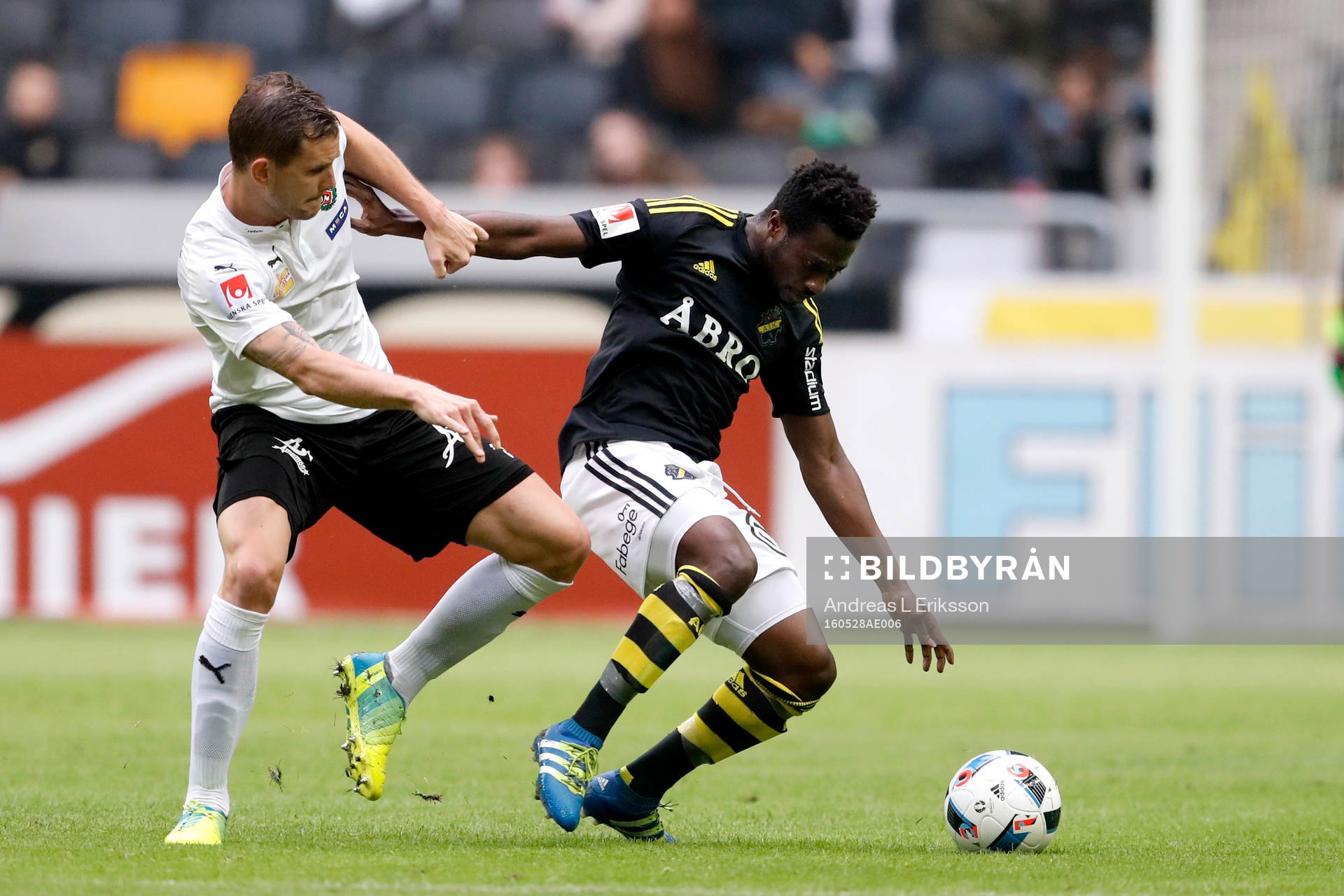 s Ebenezer Ofori