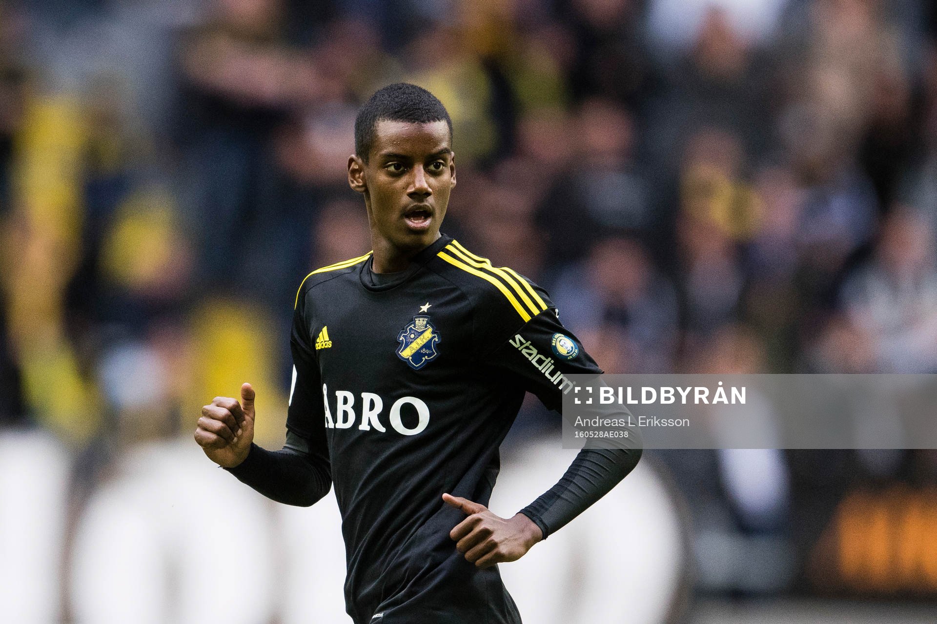 s Alexander Isak