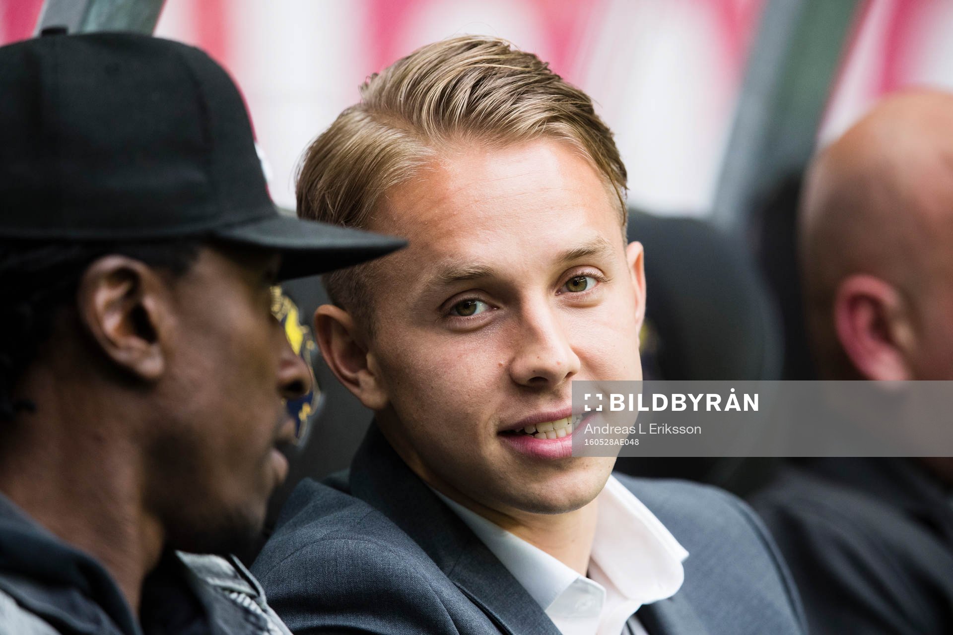 s målvakt Patrik Carlgren ej ombytt
