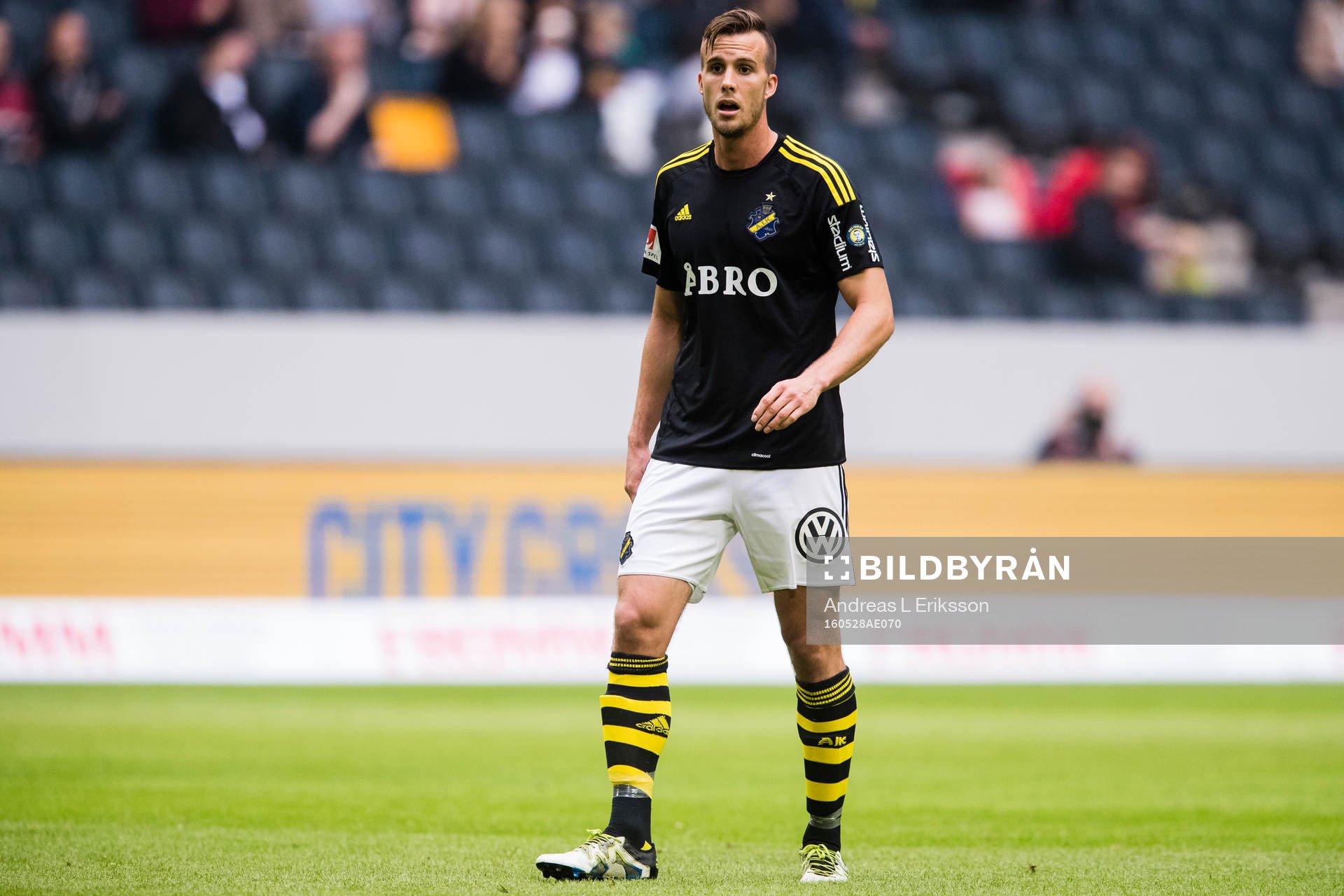 s Fredrik Brustad