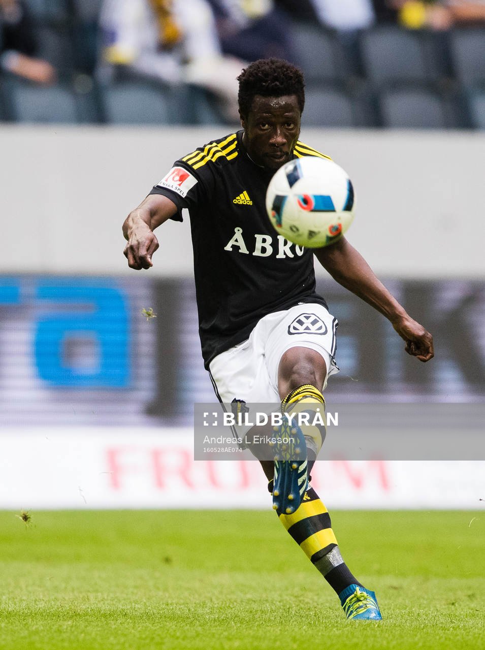 s Ebenezer Ofori