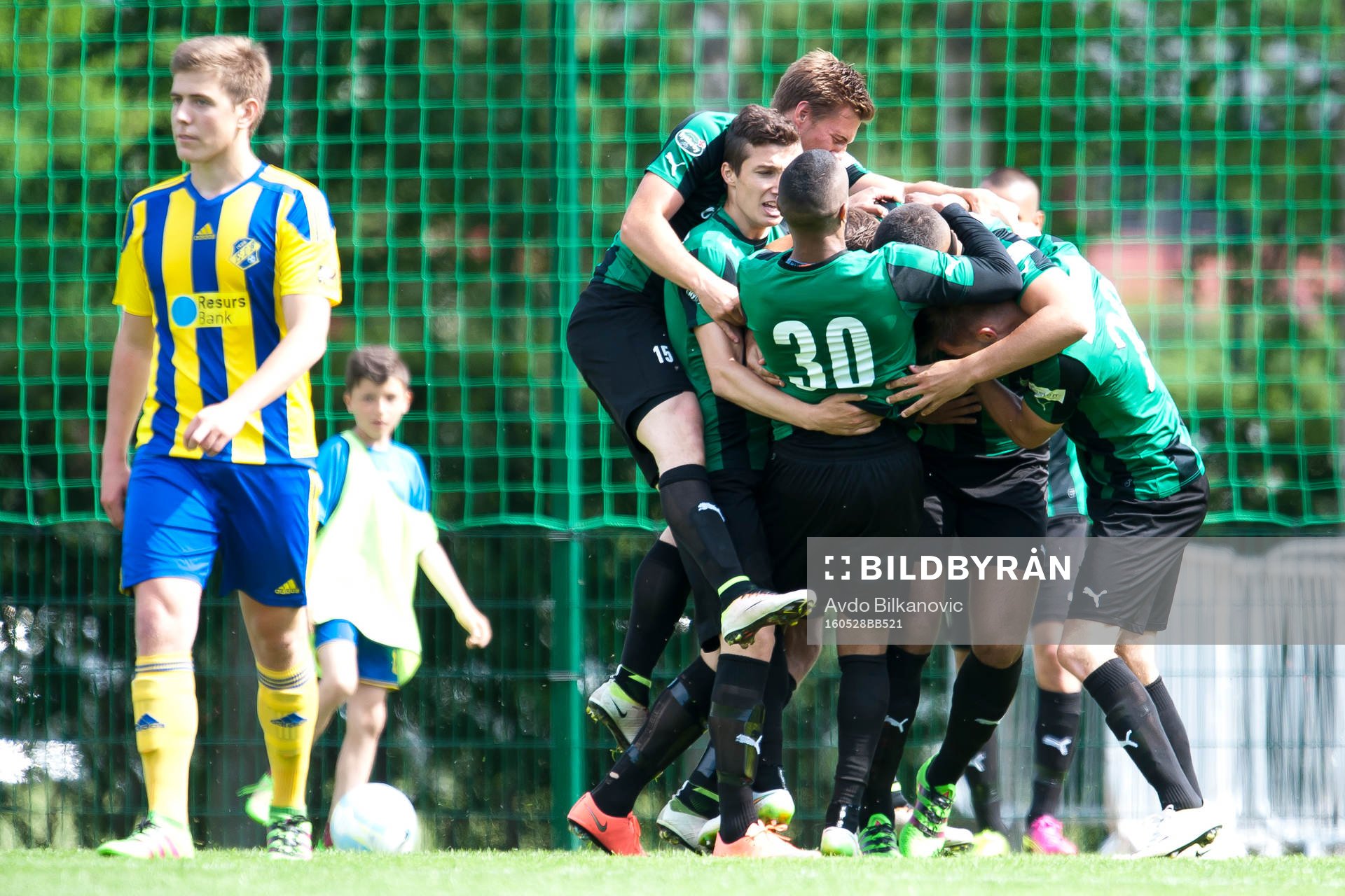 Högaborgs Jason Johansson, Bleron Zekaj och Mathias