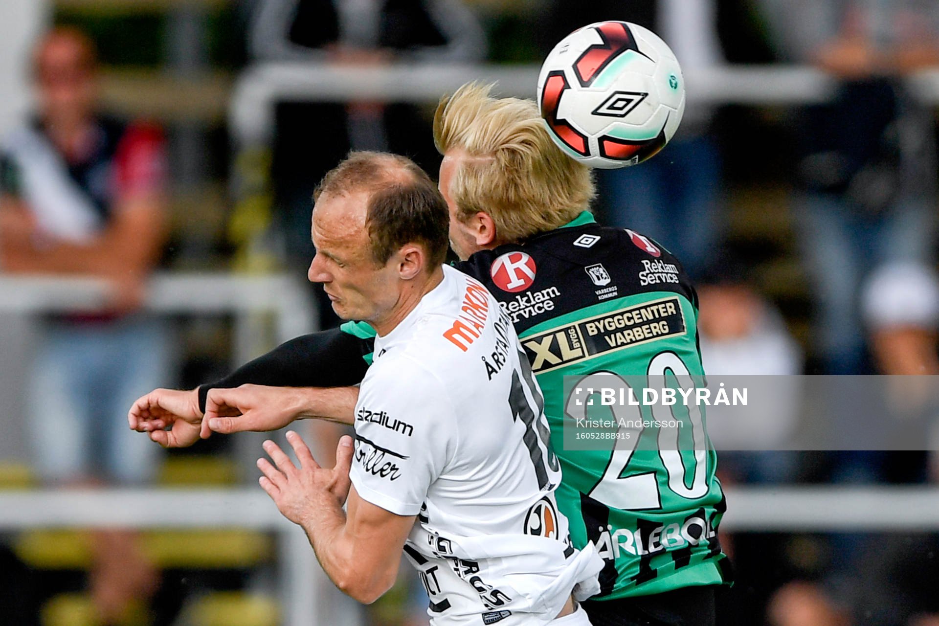 Sirius Dragan Kapcevic och Varbergs Sebastian Crona