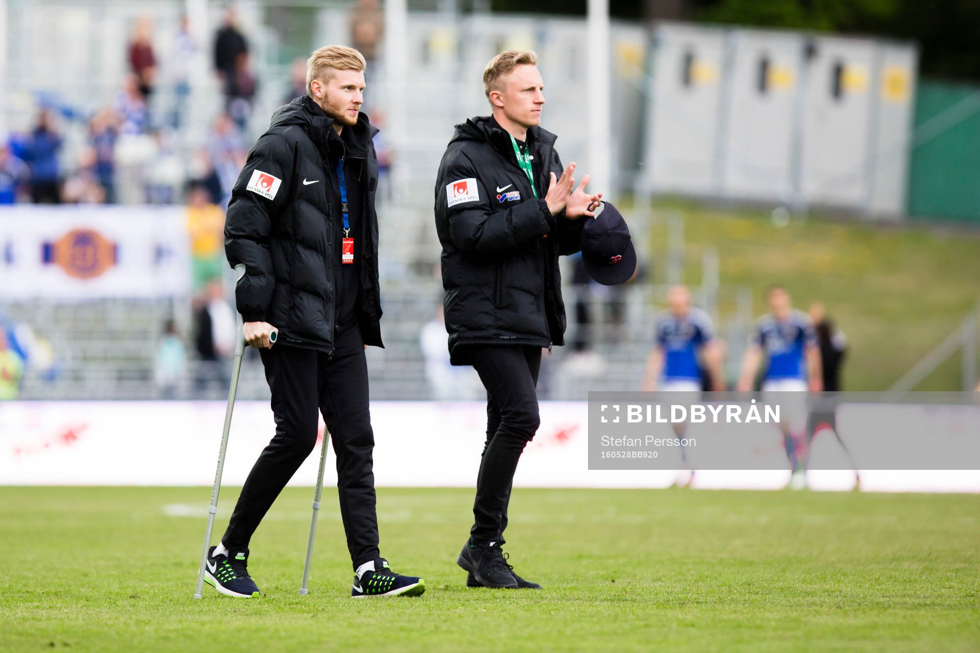 Jönköpings skadade spelare målvakt Anton Cajtoft och