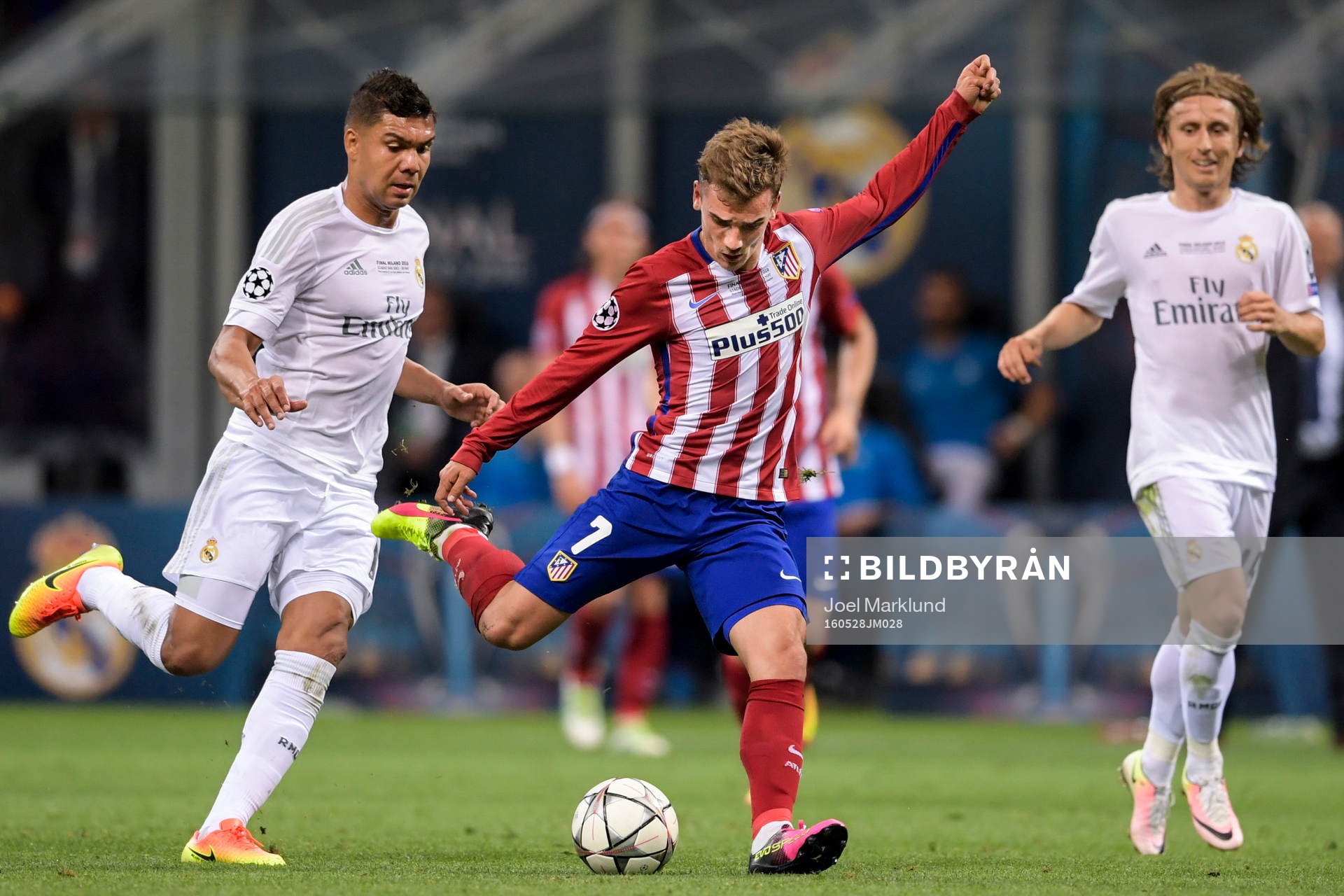 Atletico Madrids Antoine Griezmann laddar för skott