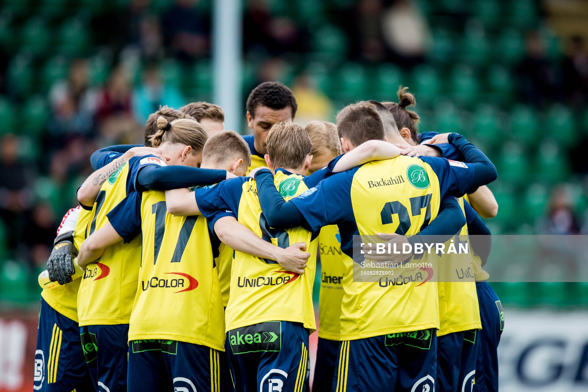 Ängelholms spelare laddar