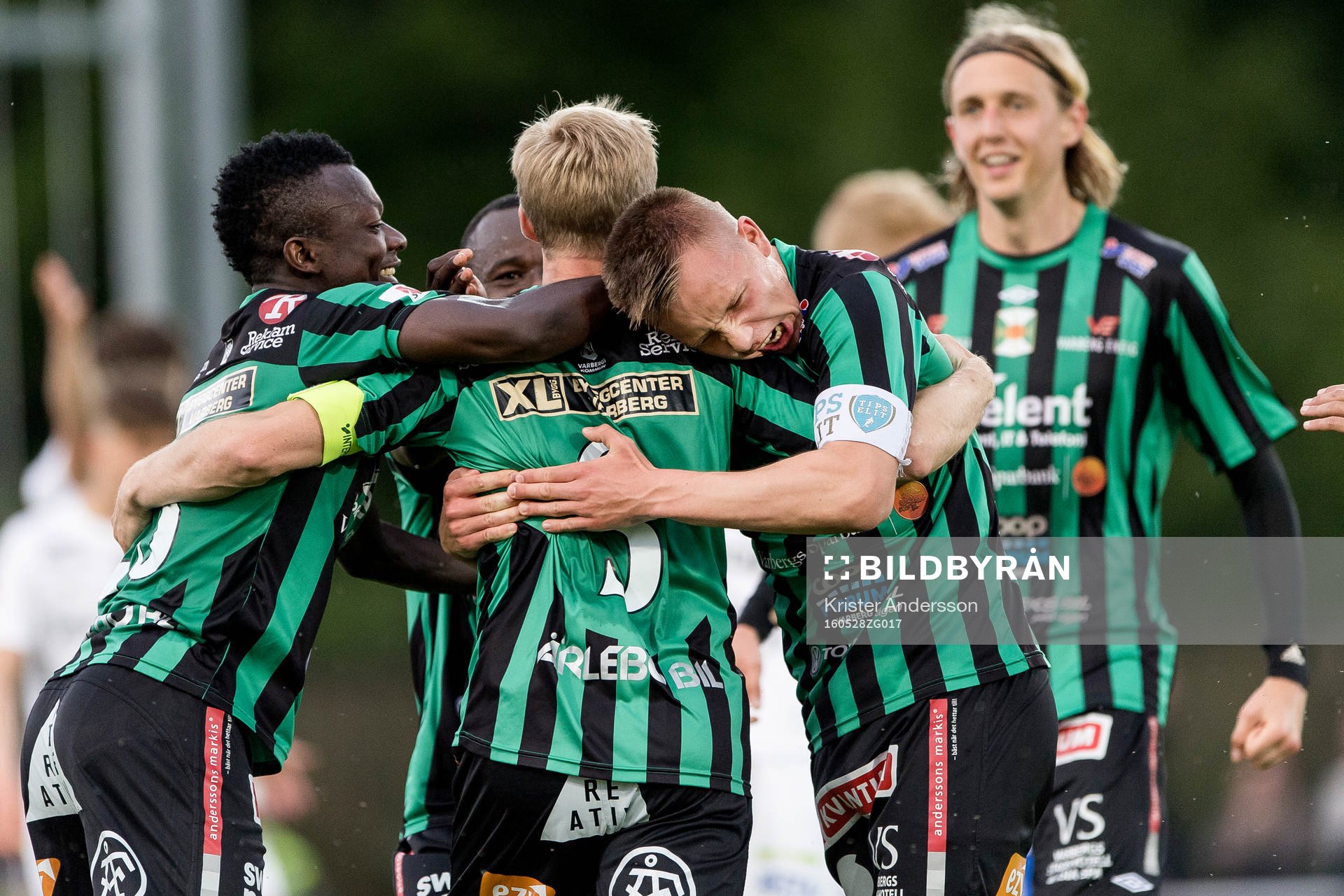 Varbergs spelare jublar