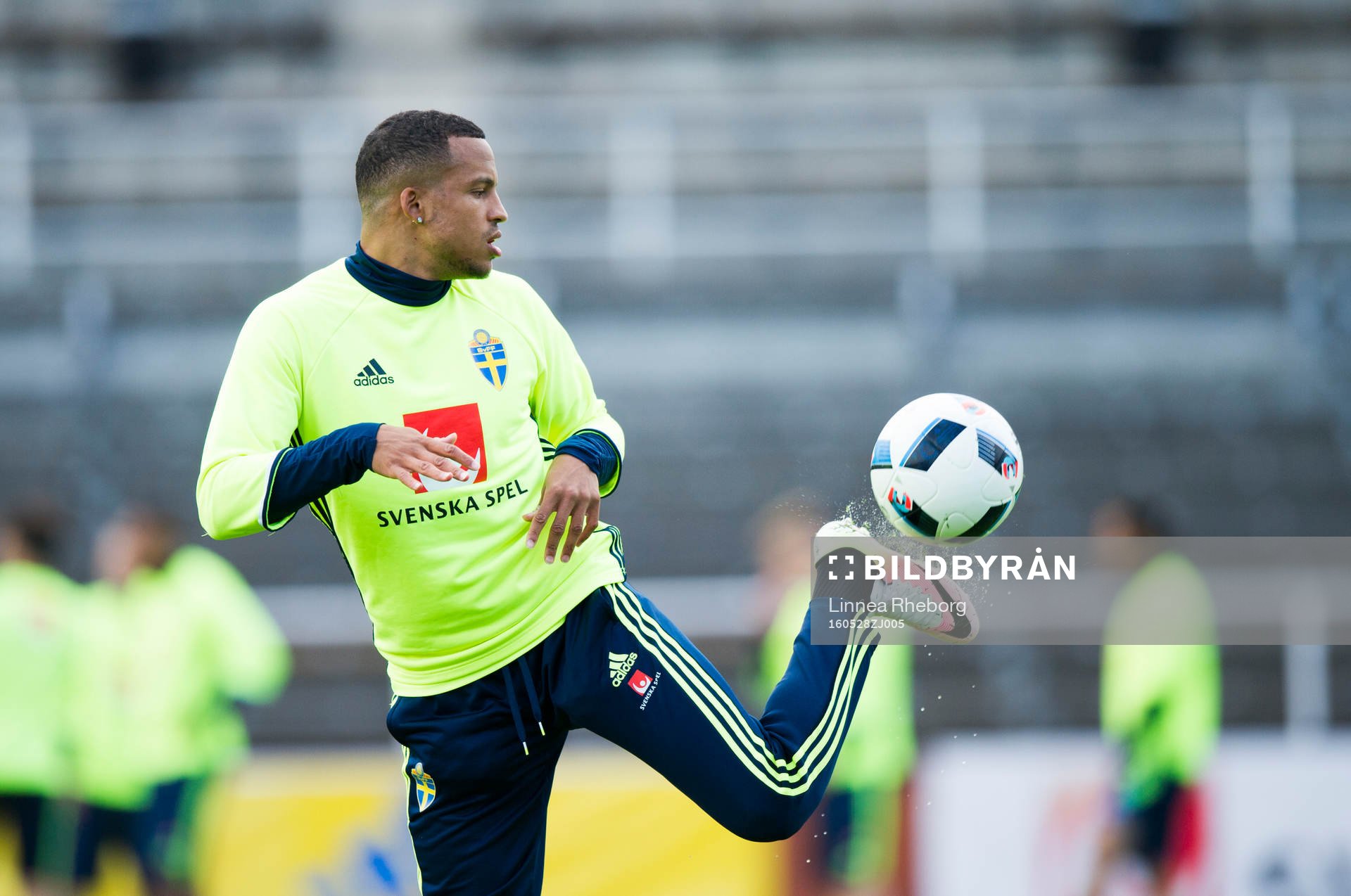 Martin Olsson