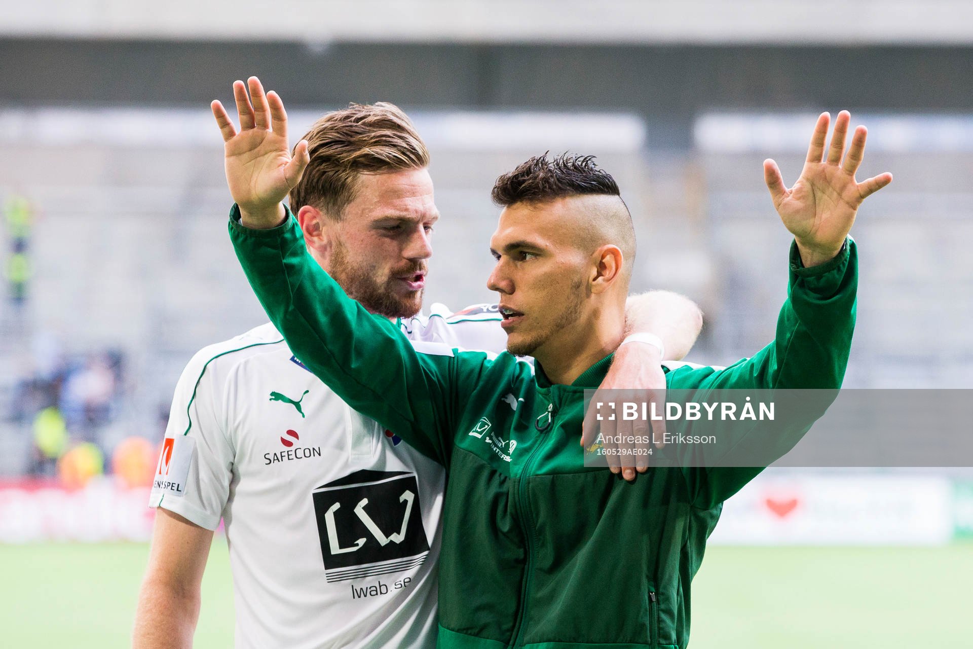 Hammarbys Arnor Smarason och Alexssander Medeiros de