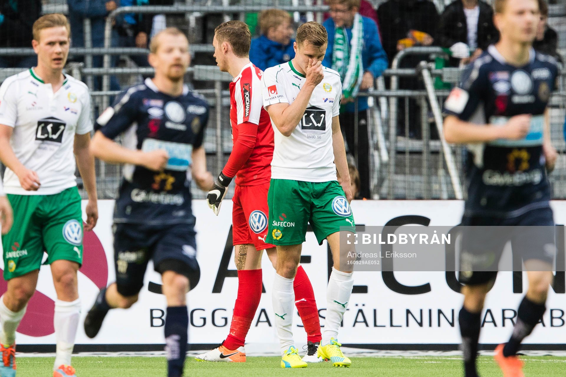 Hammarbys Richard Magyar deppar